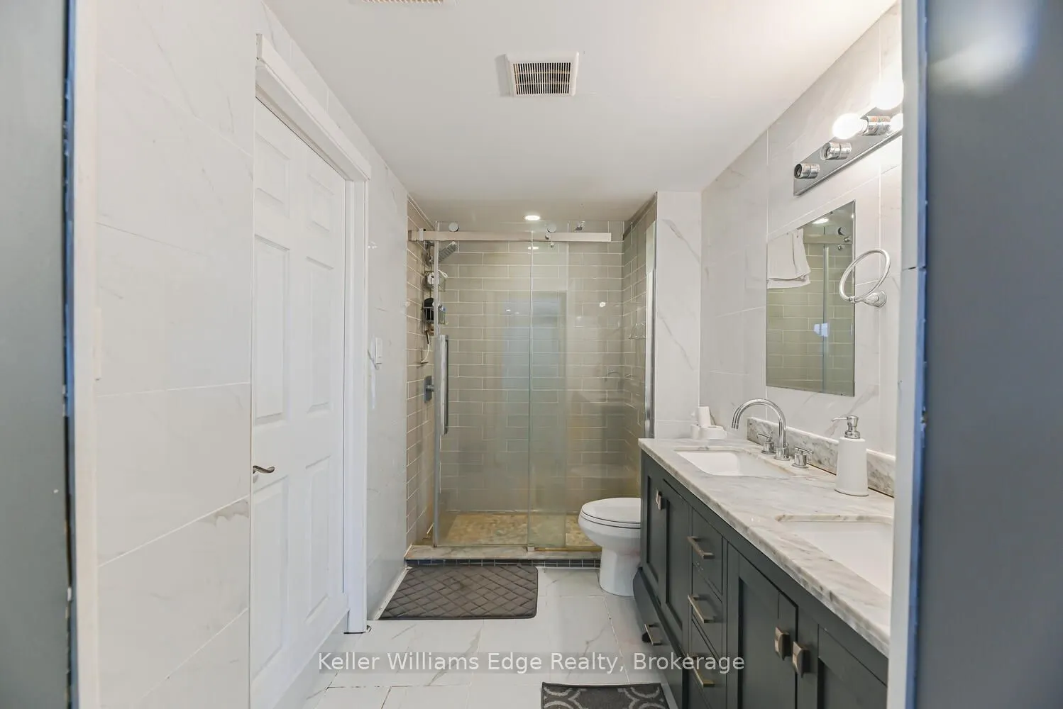 282 Book Road E