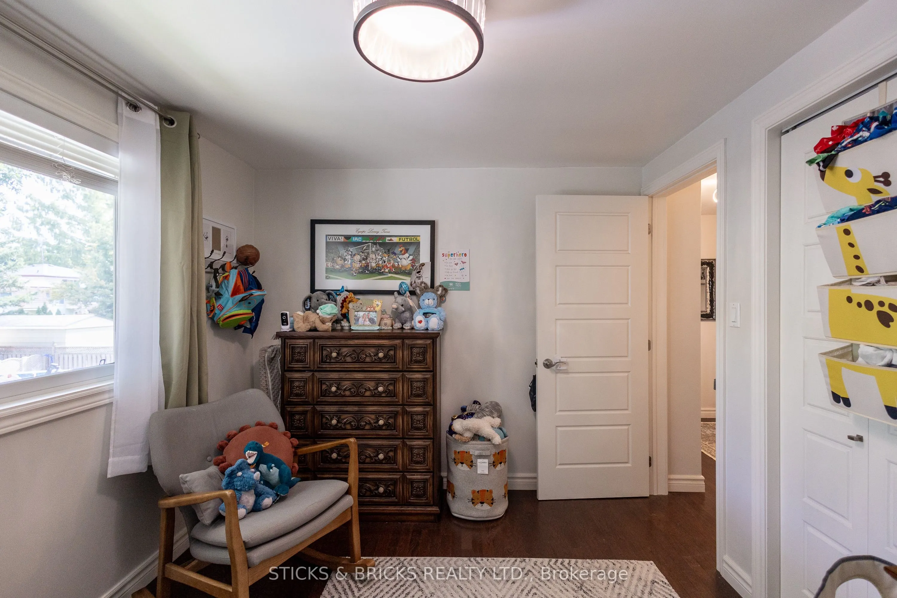 2530 Dorchester Road