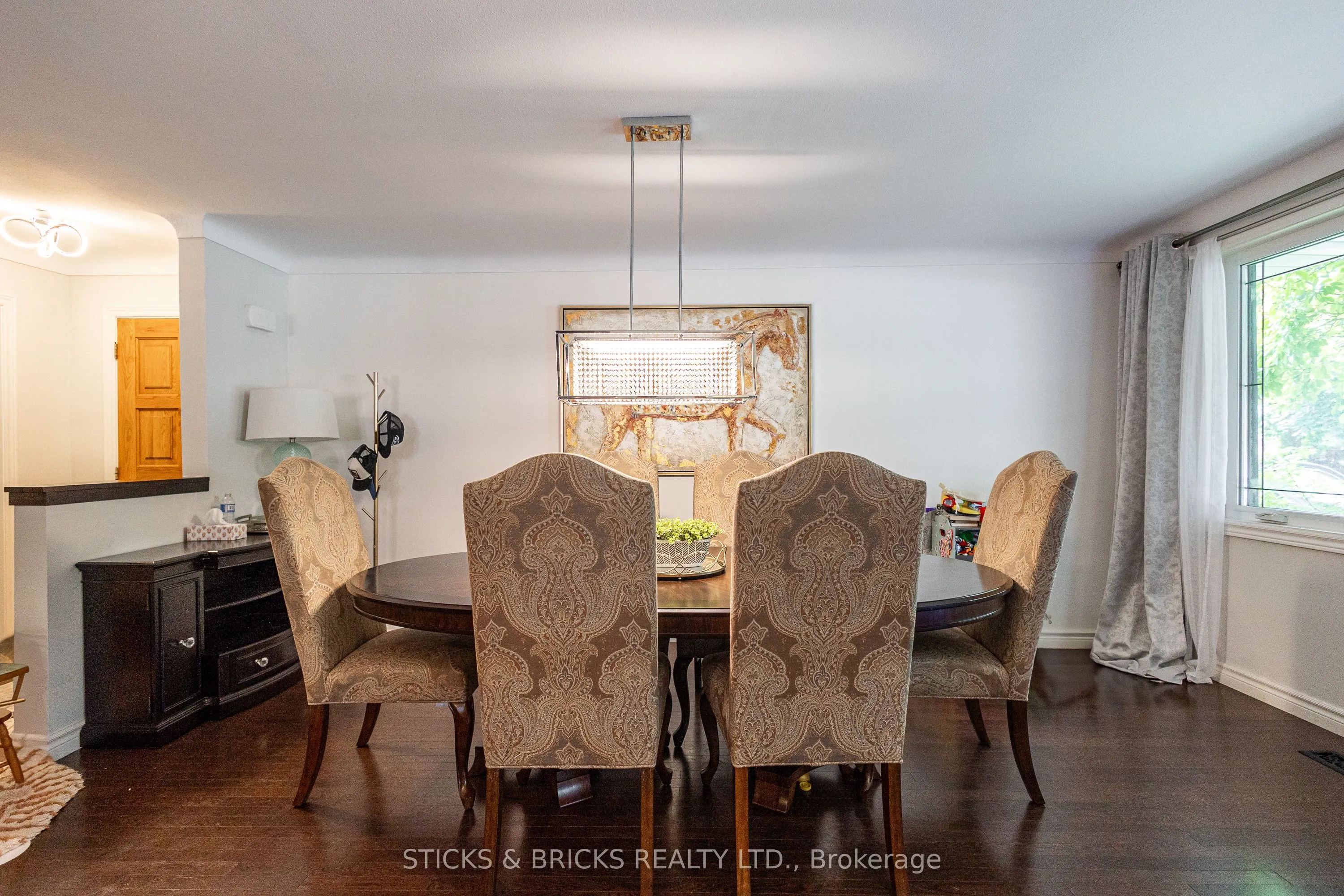 2530 Dorchester Road