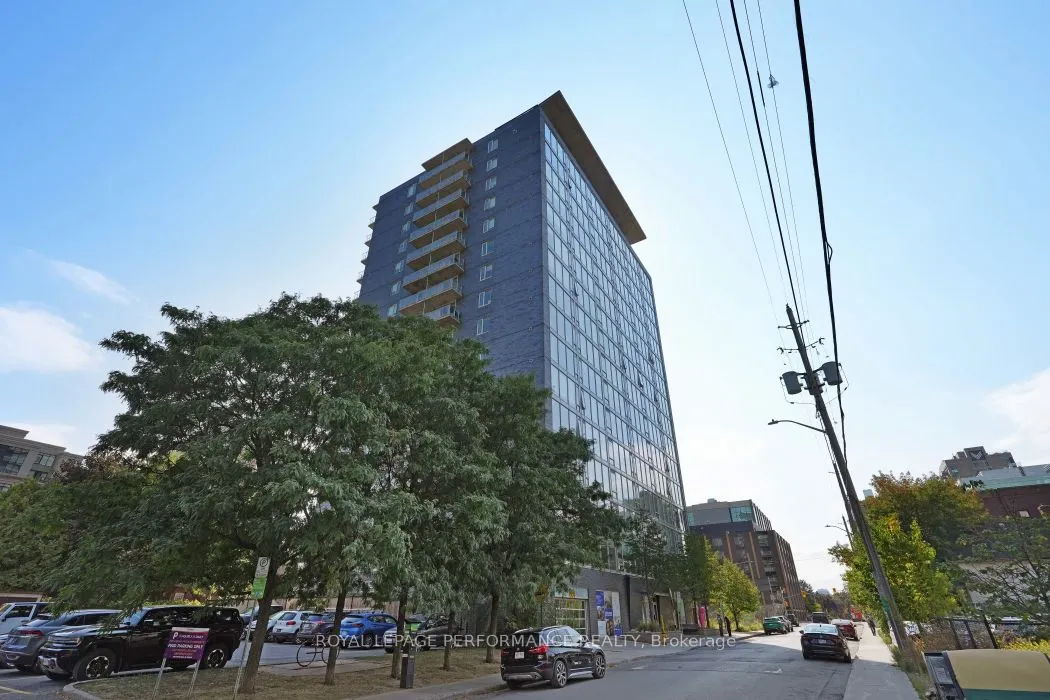 300 Lisgar Street, #702