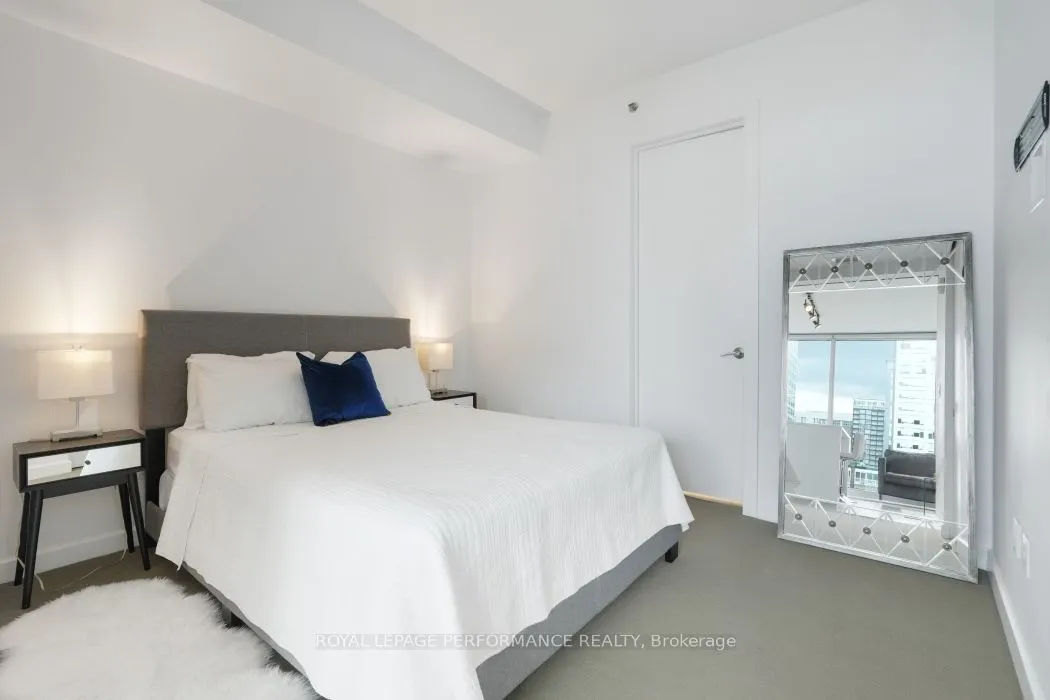300 Lisgar Street, #702