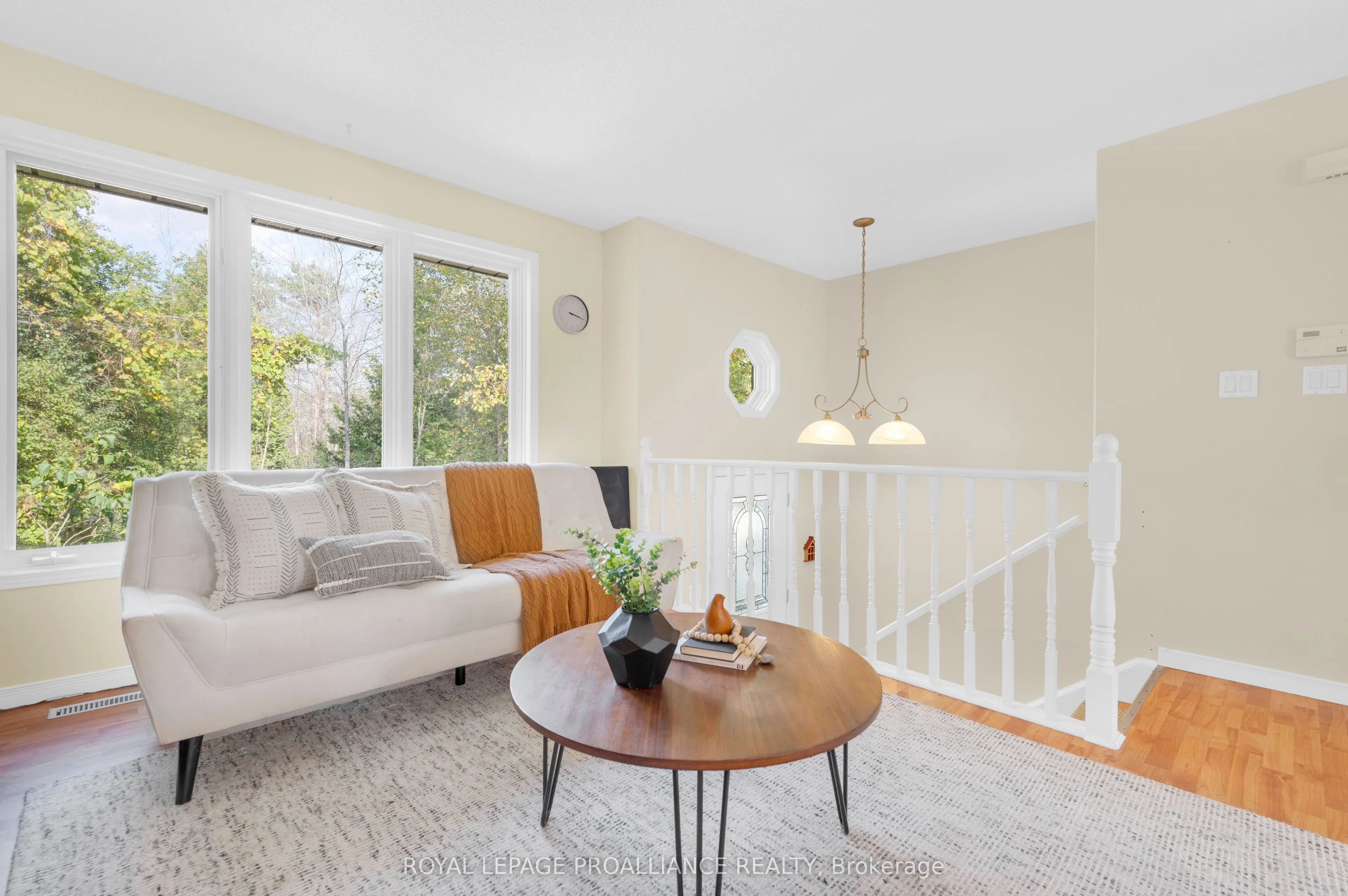 21289 Loyalist Parkway