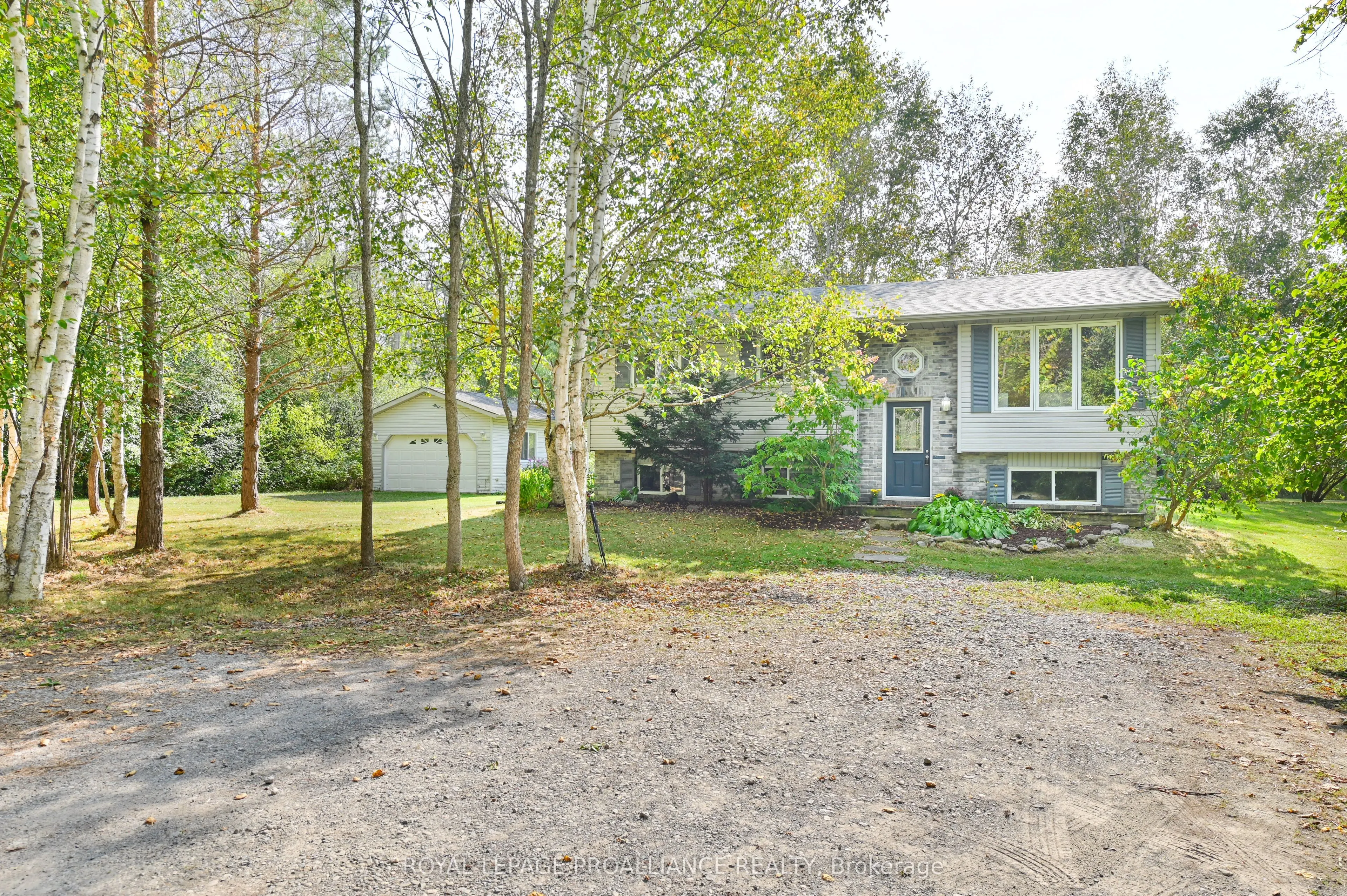 21289 Loyalist Parkway