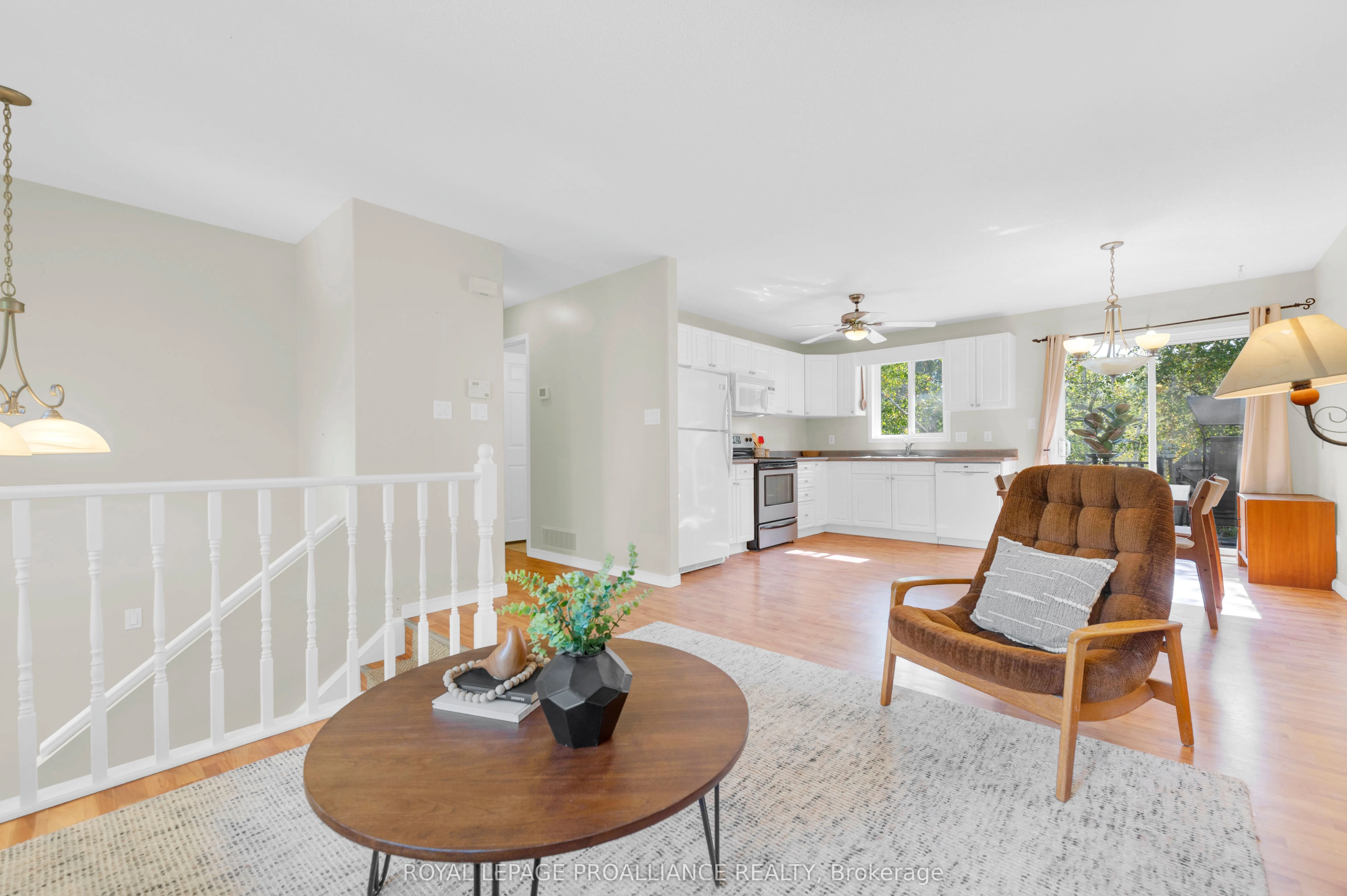 21289 Loyalist Parkway