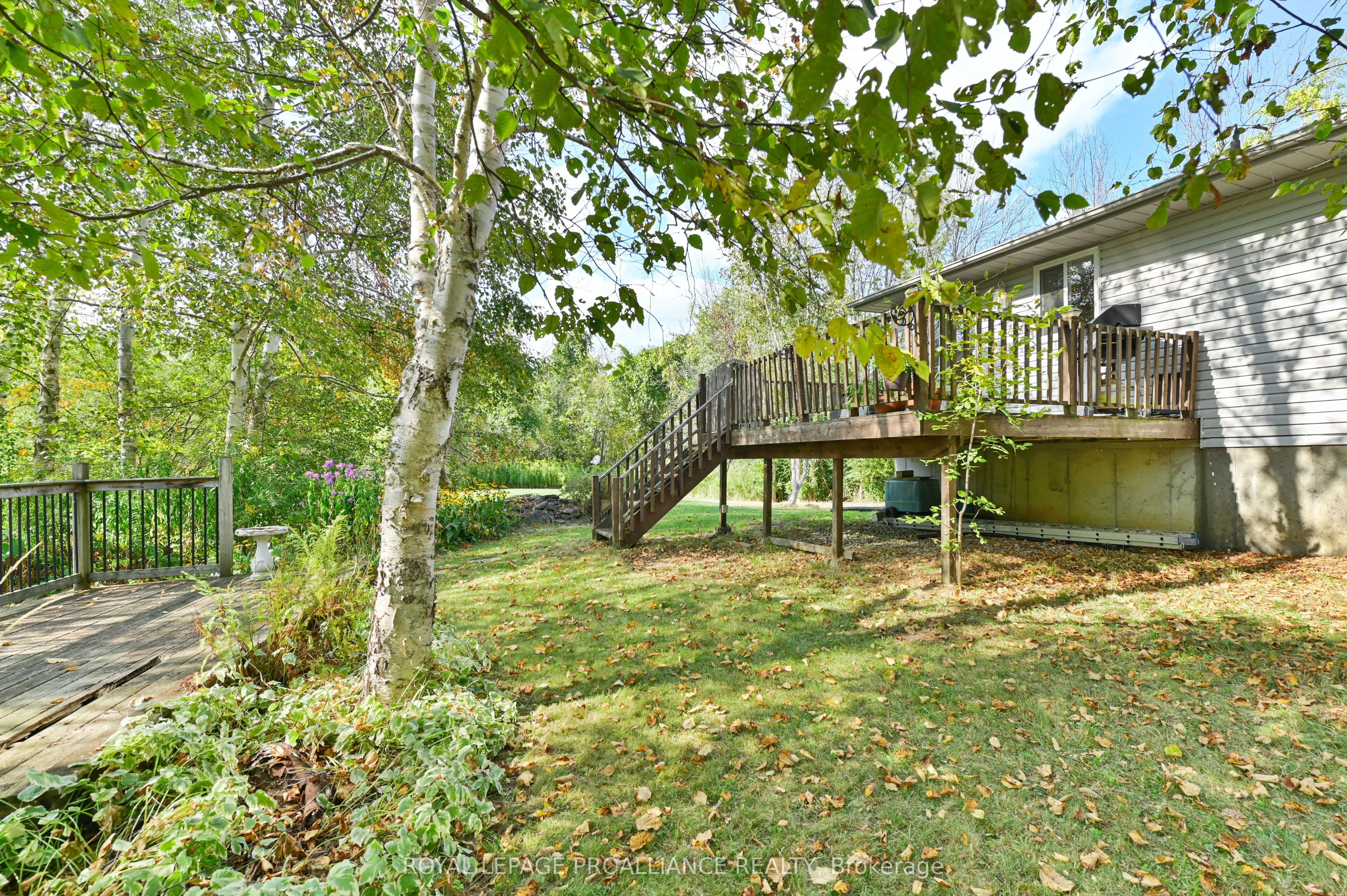 21289 Loyalist Parkway