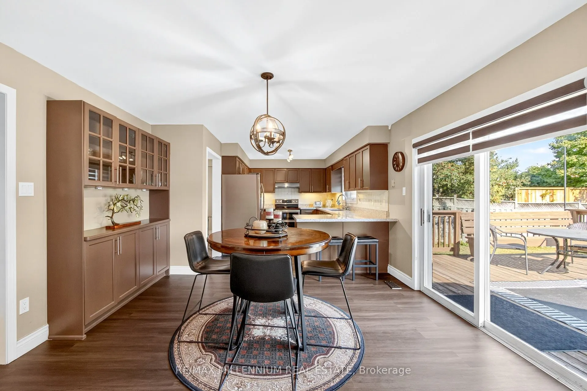 52 Canning Crescent