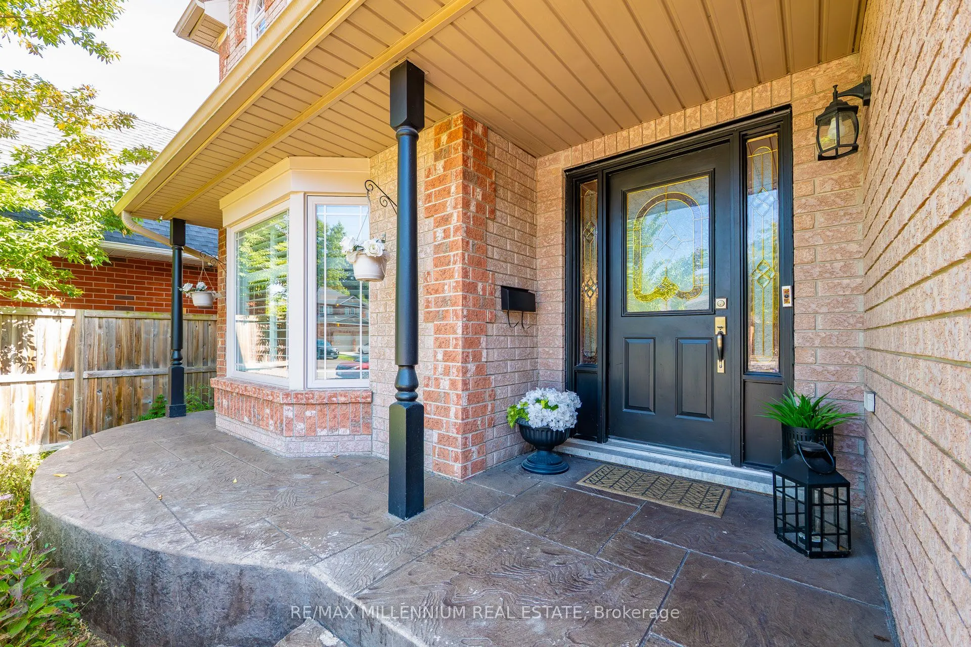 52 Canning Crescent