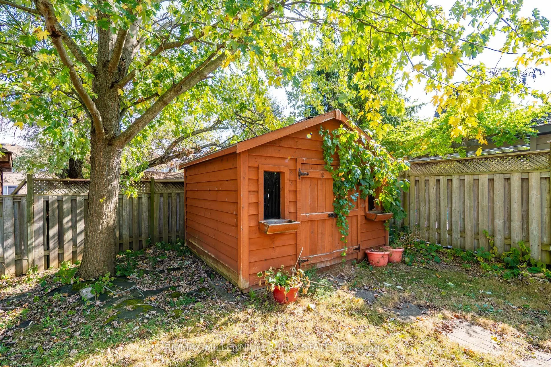 52 Canning Crescent