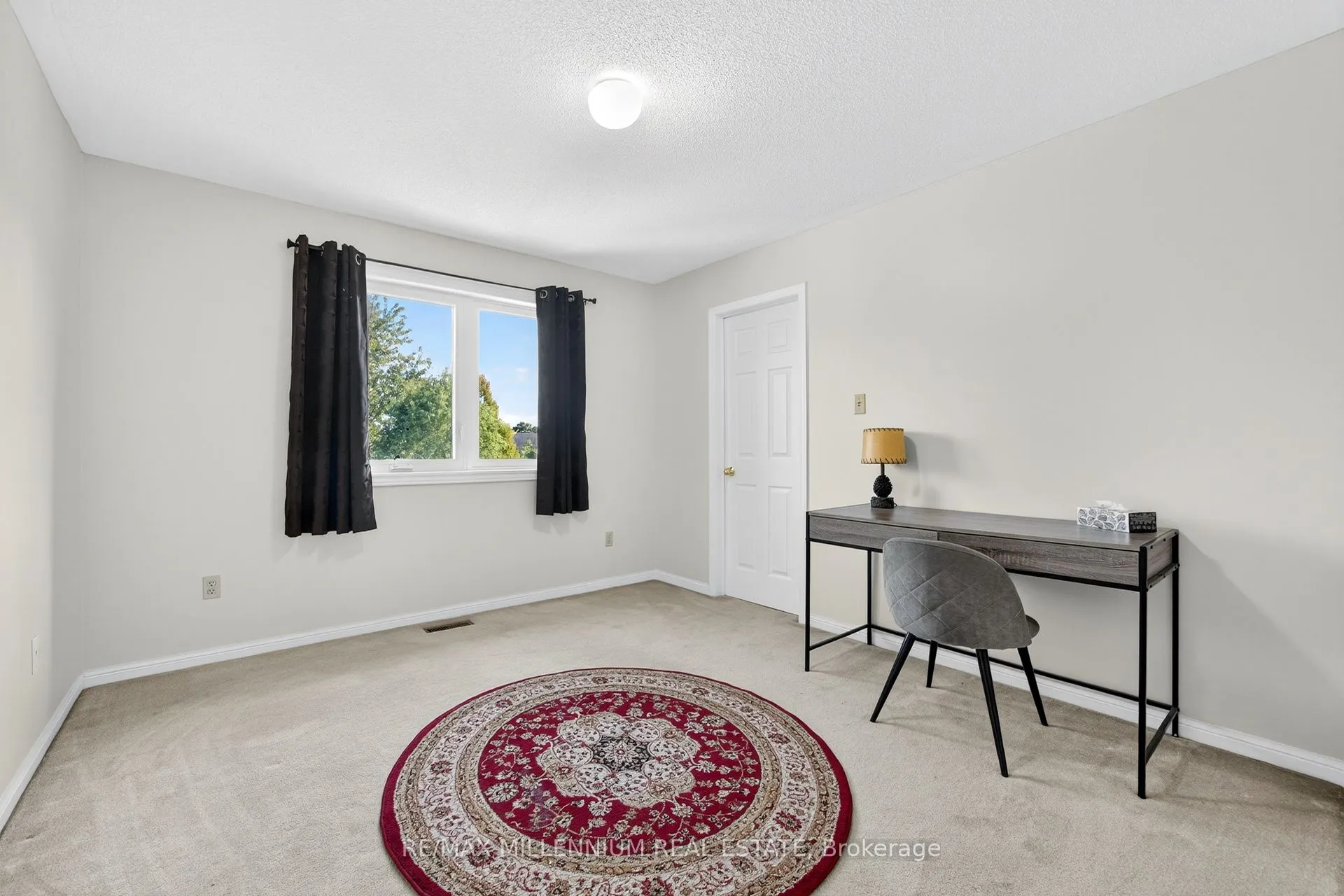 52 Canning Crescent