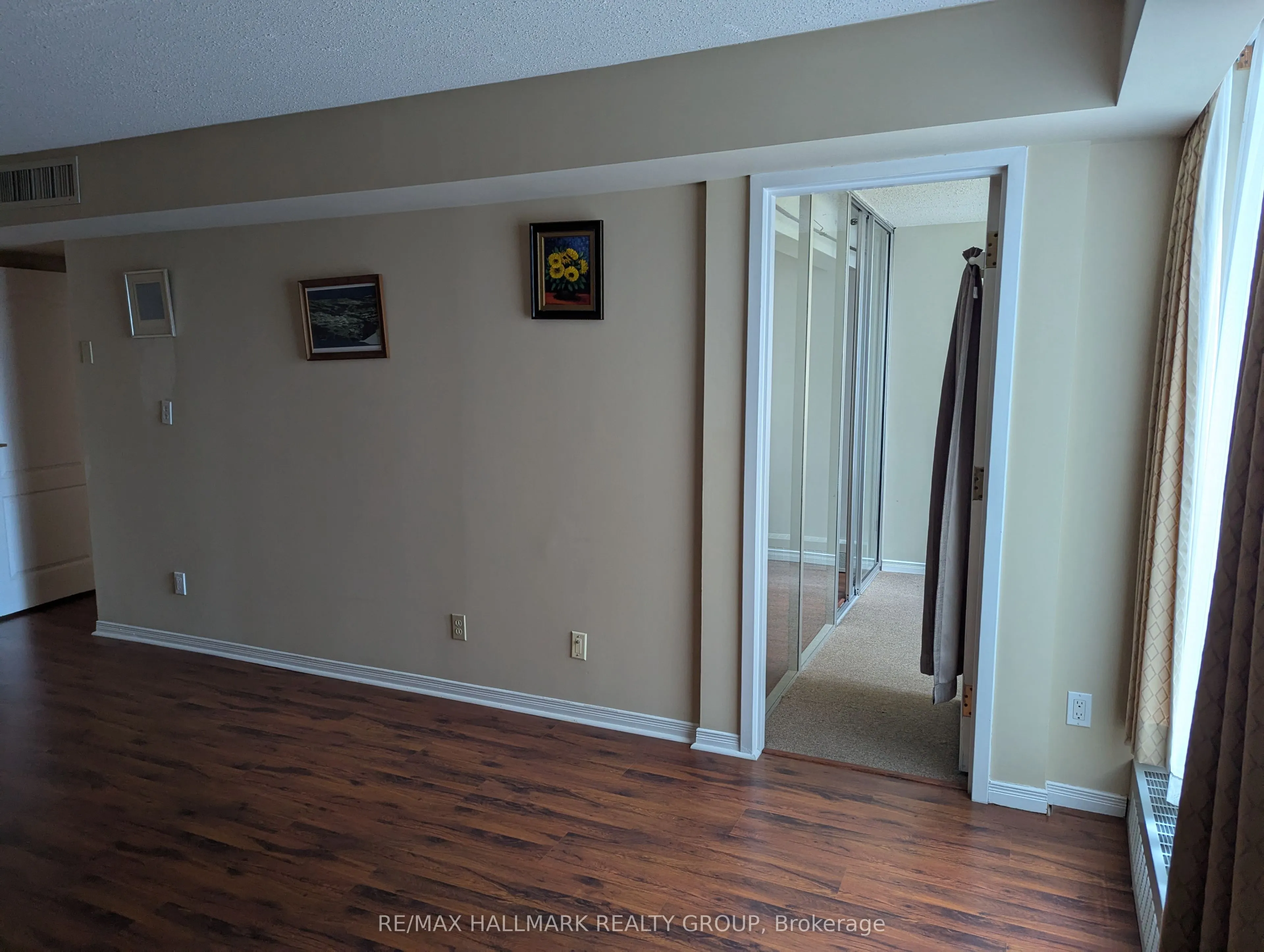 160 George Street, #706