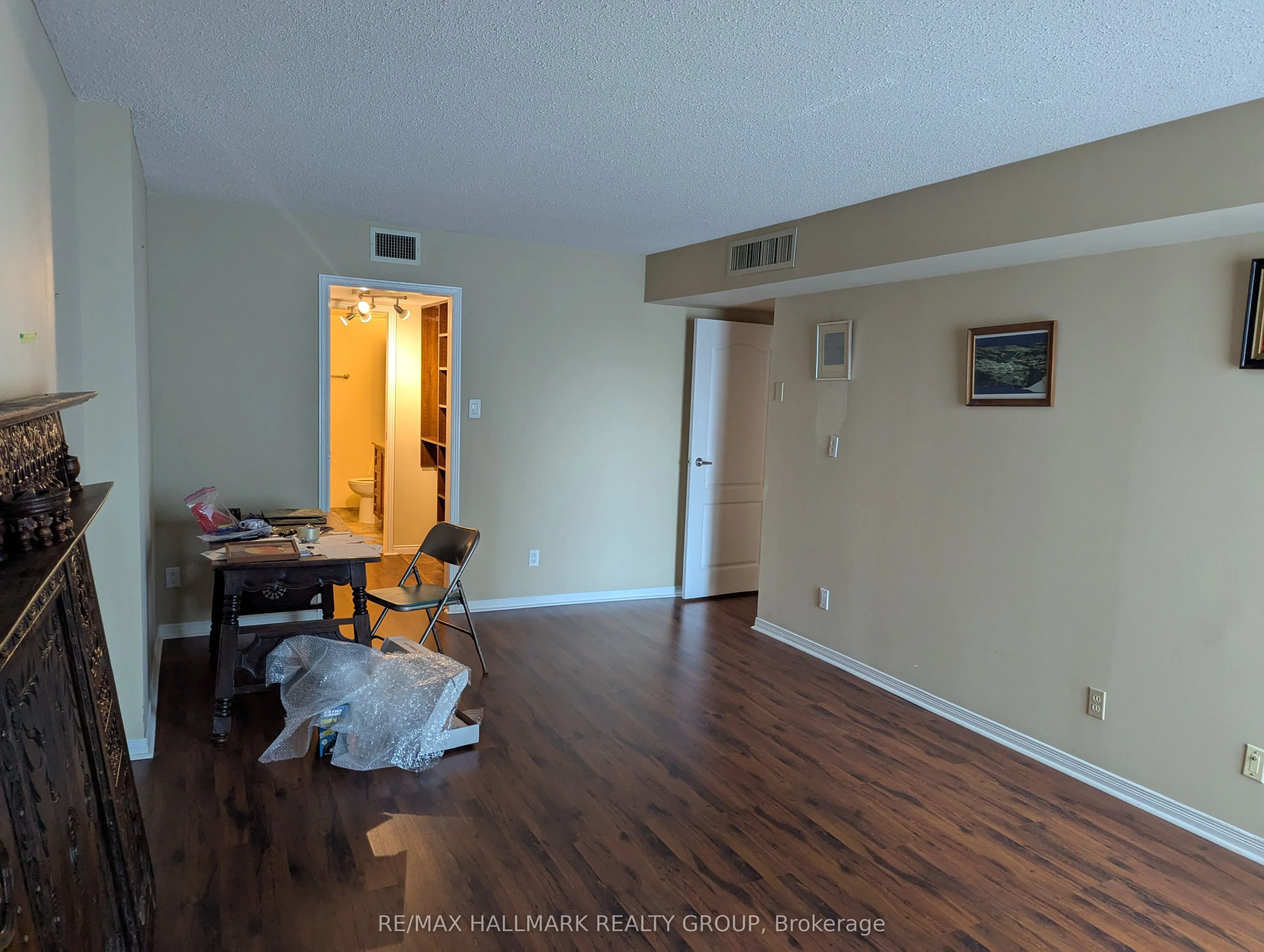160 George Street, #706