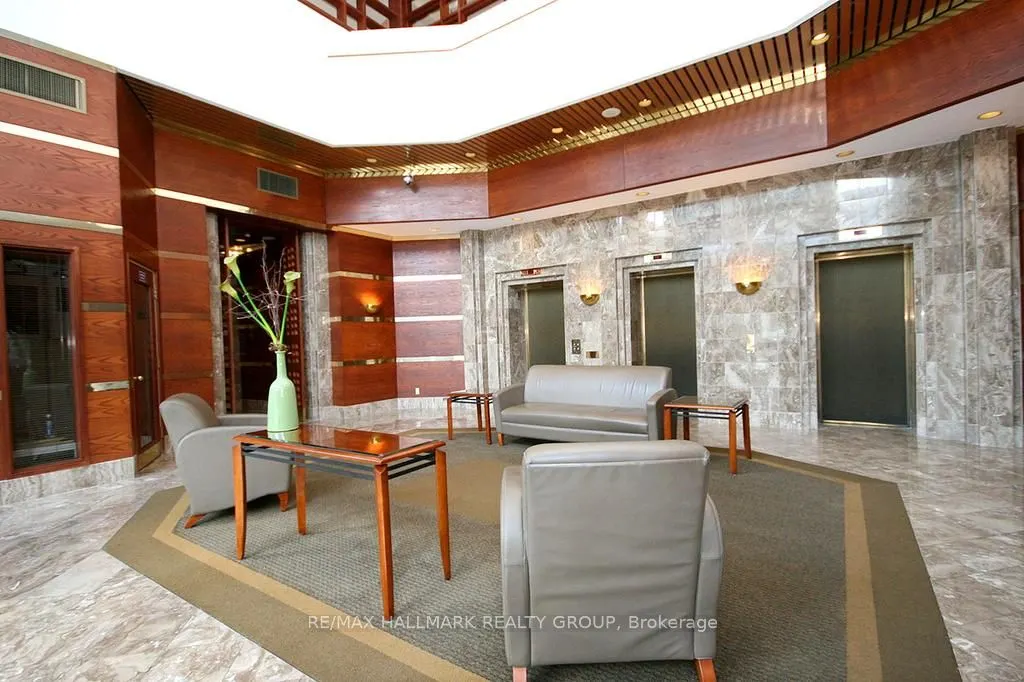 160 George Street, #706