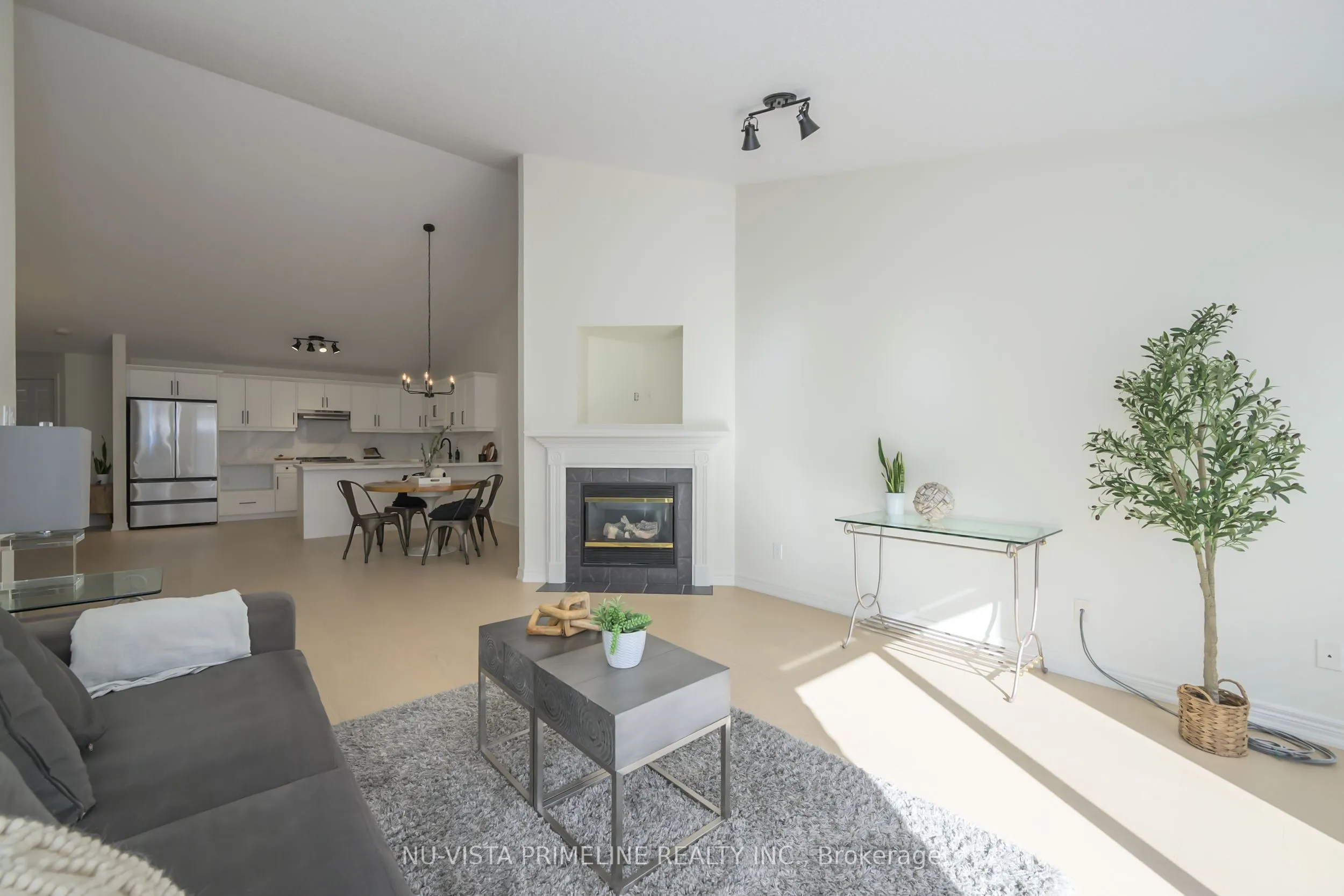 566 Bluebell Road