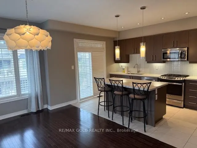 215 Dundas Street E, #8