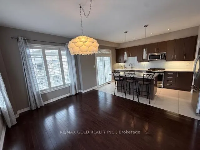 215 Dundas Street E, #8