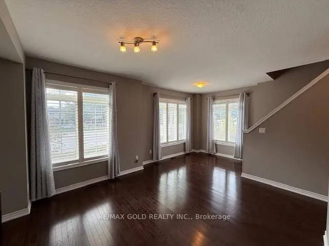 215 Dundas Street E, #8