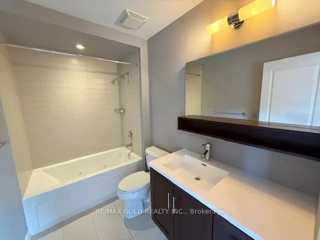 215 Dundas Street E, #8