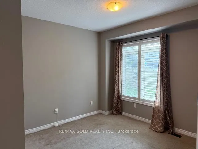 215 Dundas Street E, #8