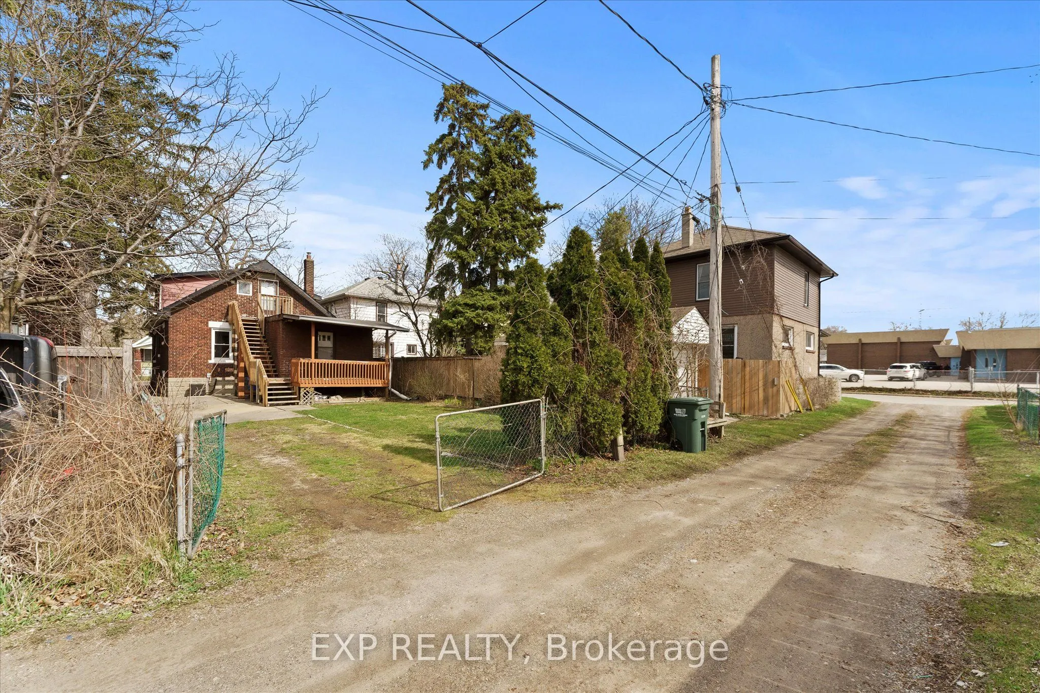 1427 Bruce Avenue