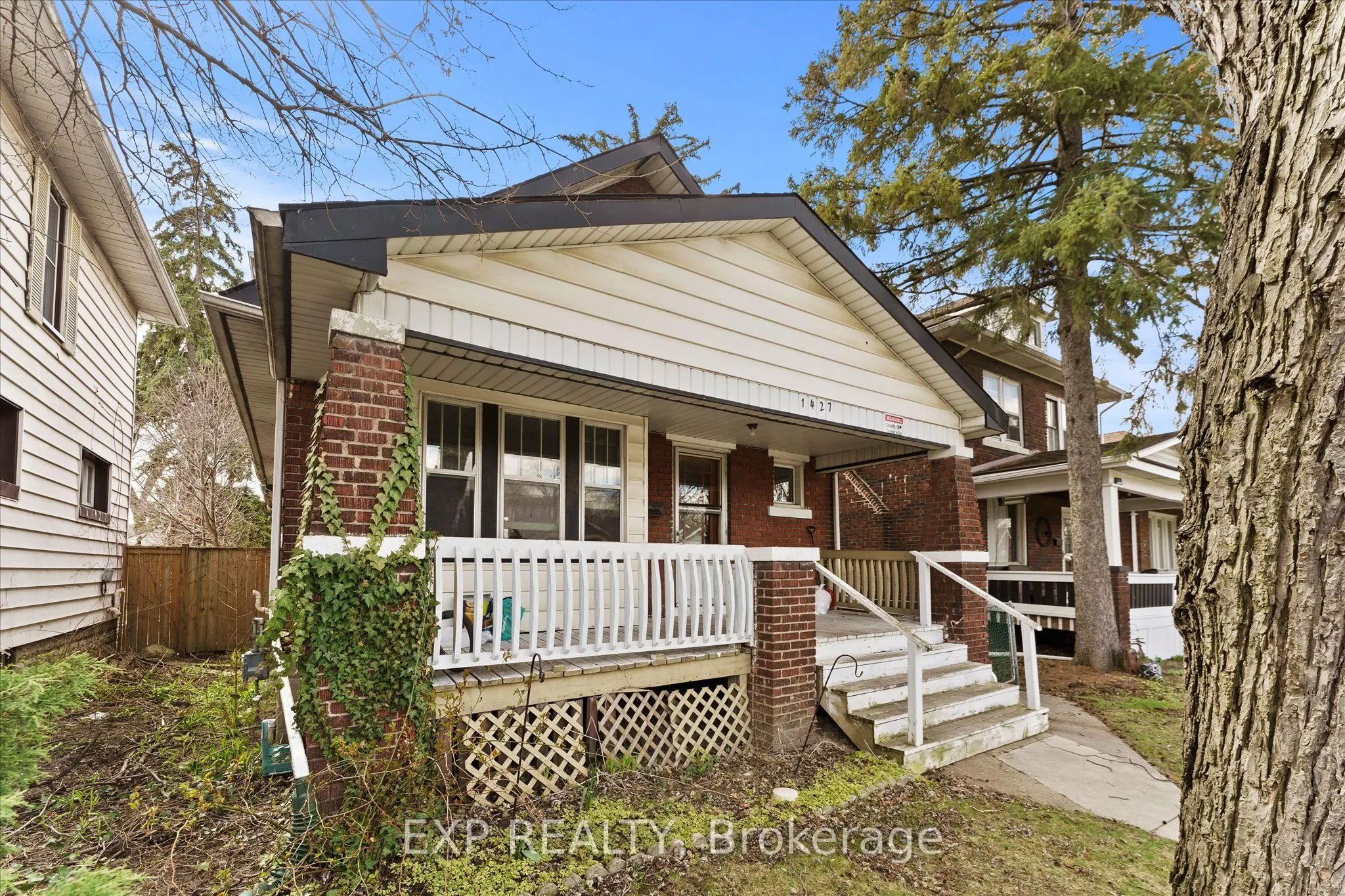 1427 Bruce Avenue