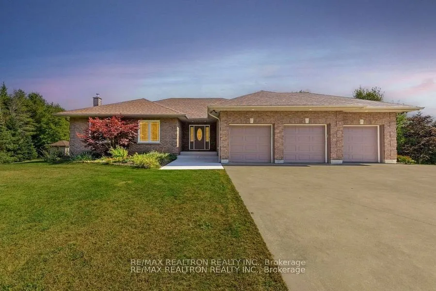393 Nawautin Drive N