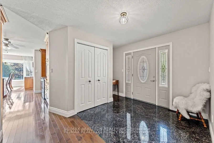 393 Nawautin Drive N