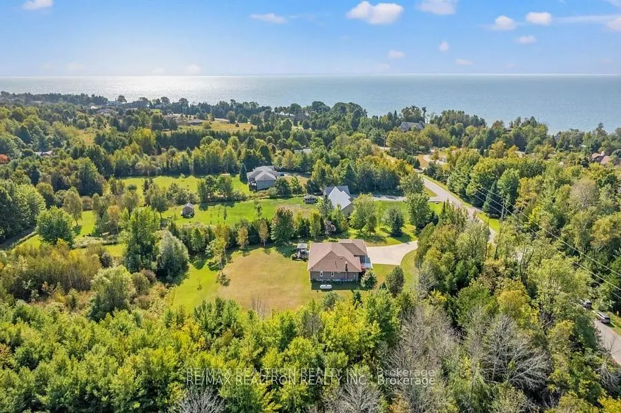 393 Nawautin Drive N