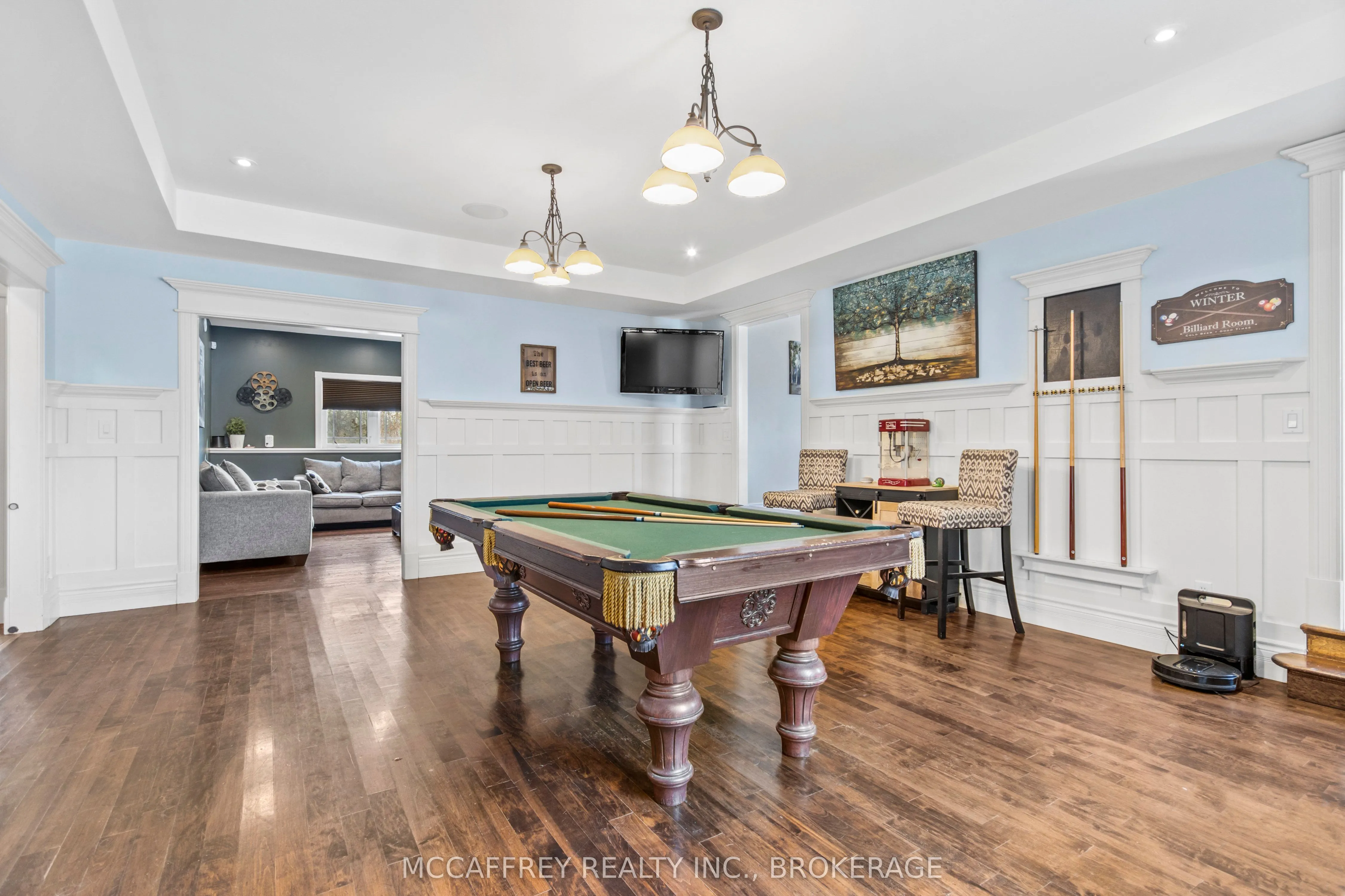 3994 HOWES Road
