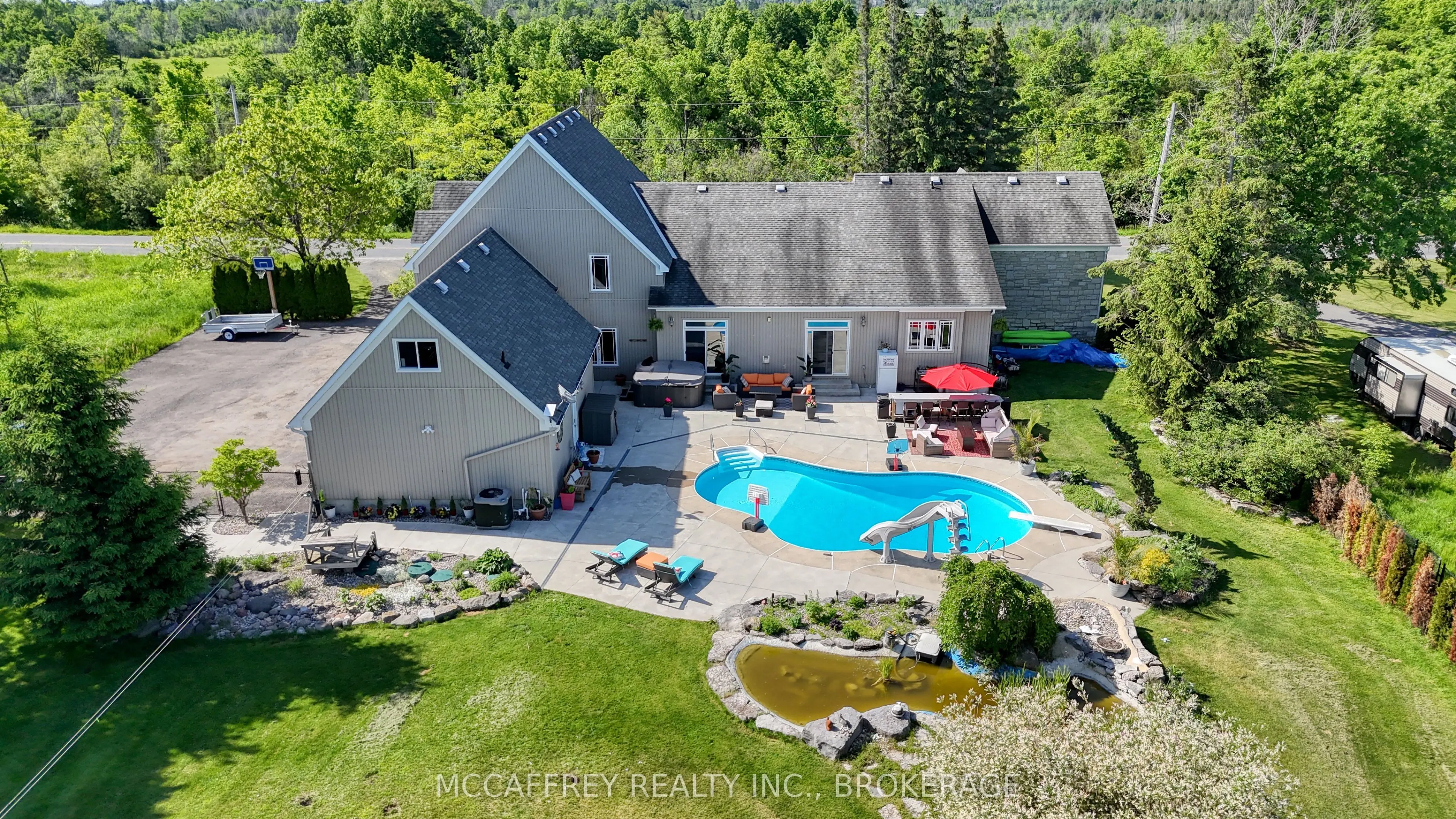 3994 HOWES Road