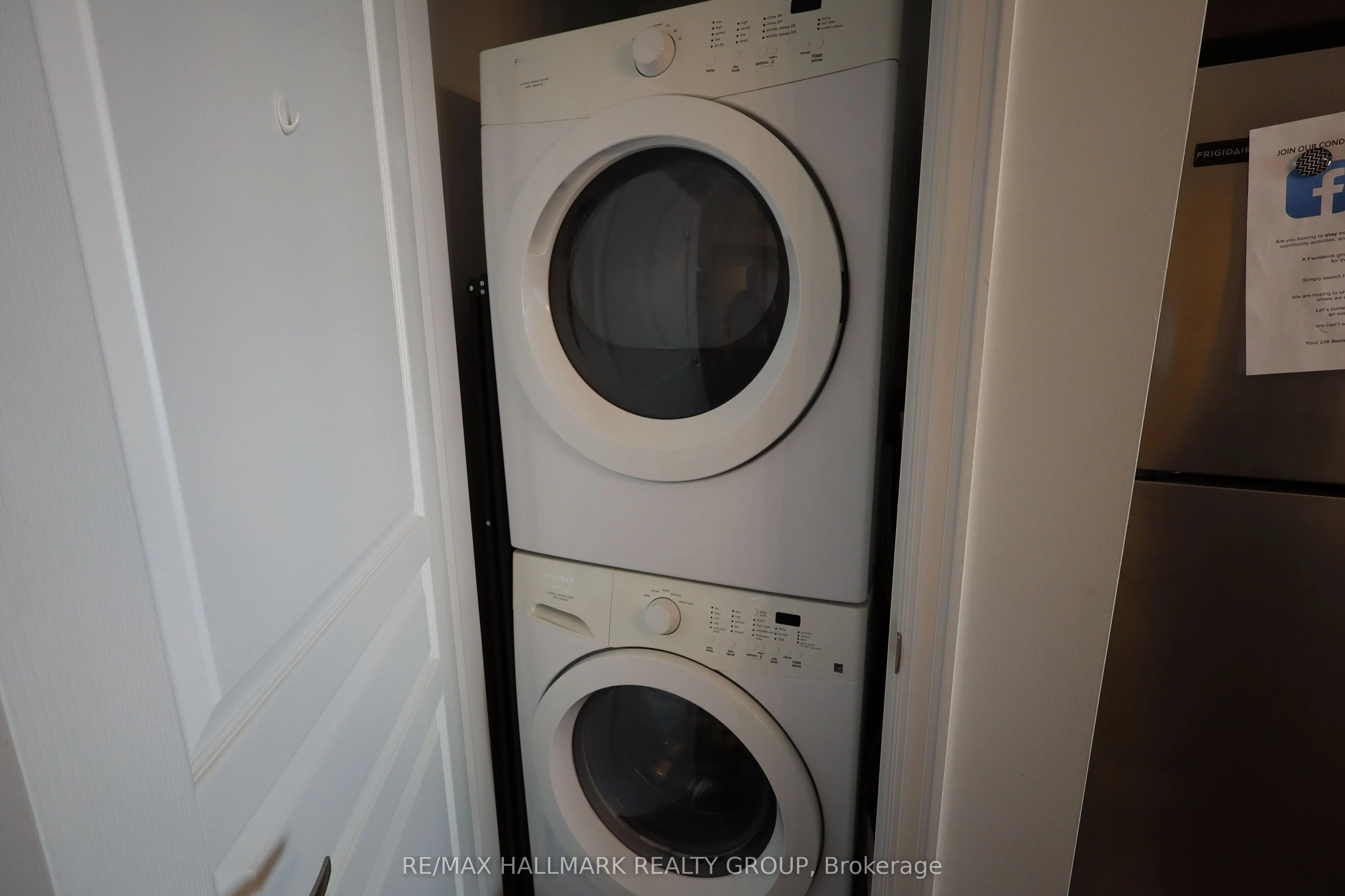 238 Besserer Street, #1109