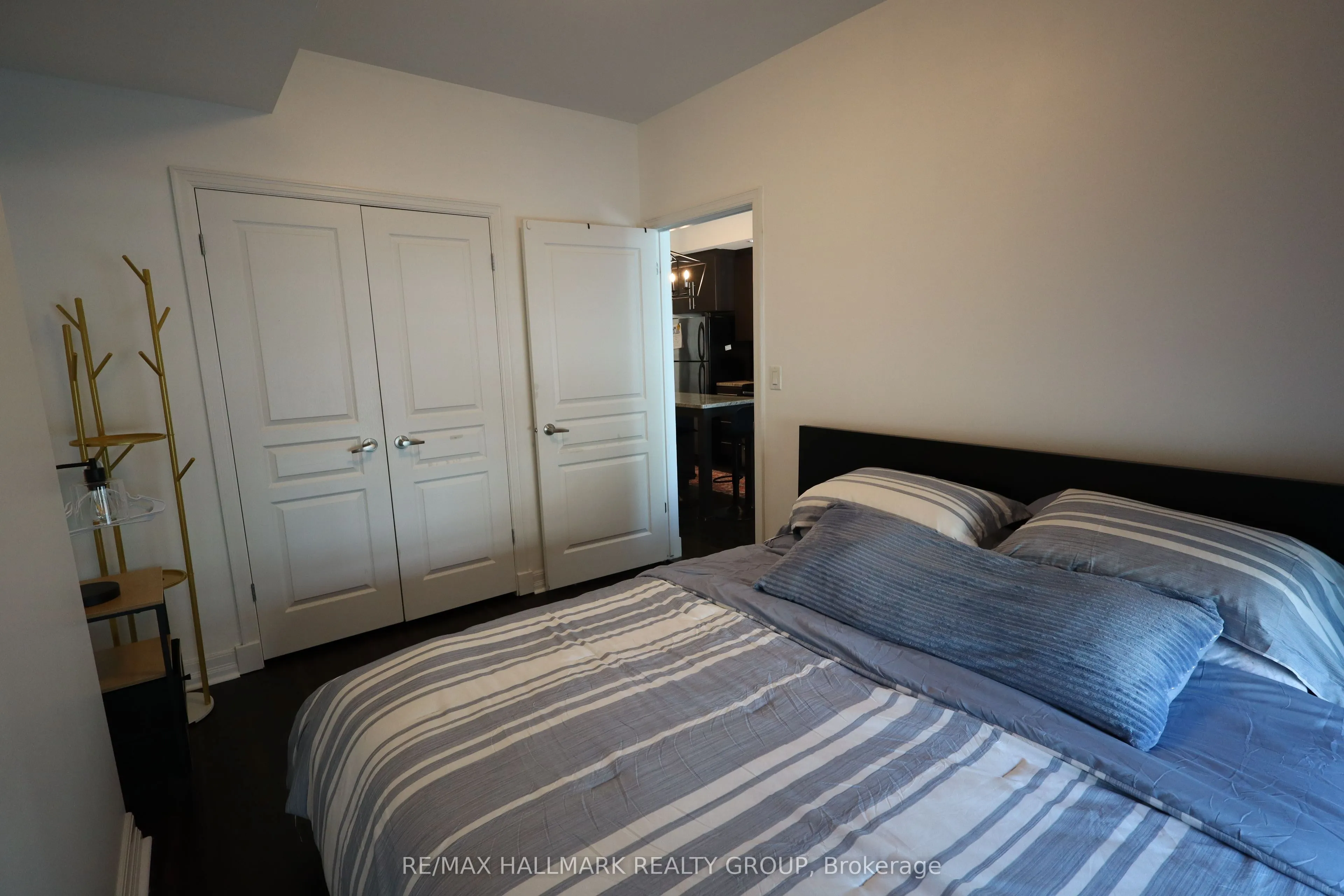 238 Besserer Street, #1109