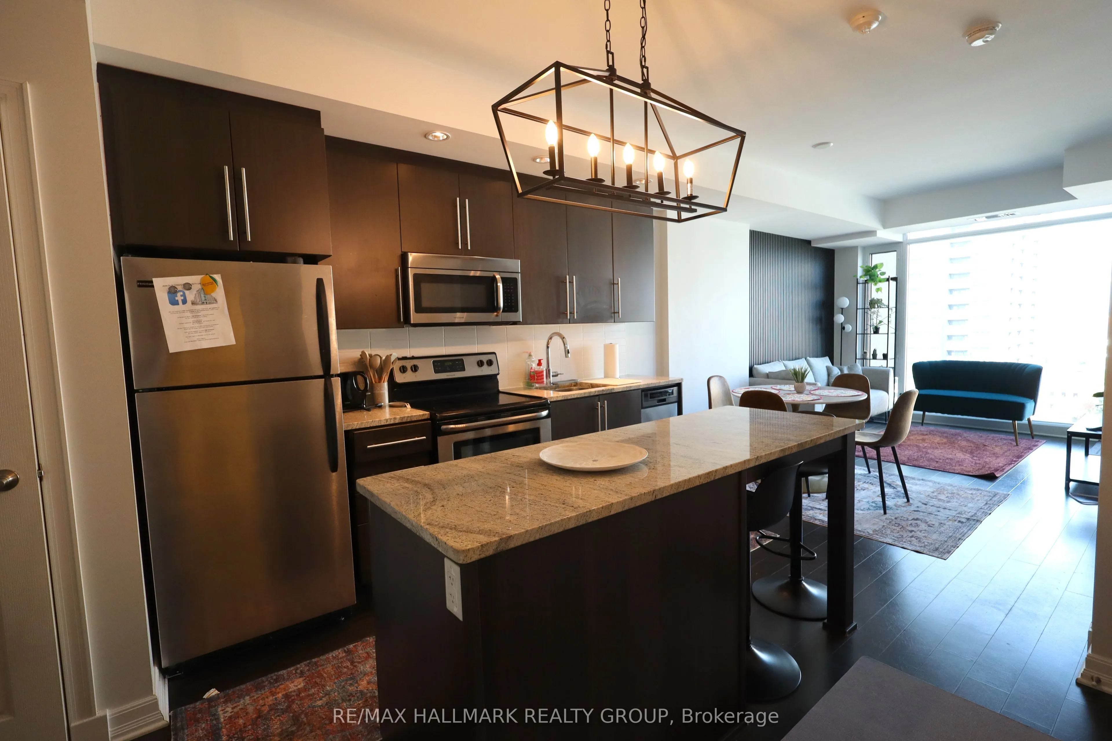 238 Besserer Street, #1109