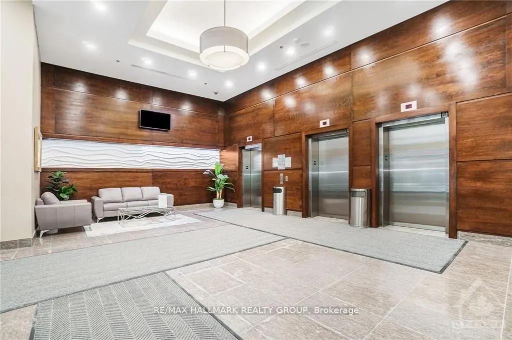 238 Besserer Street, #1109