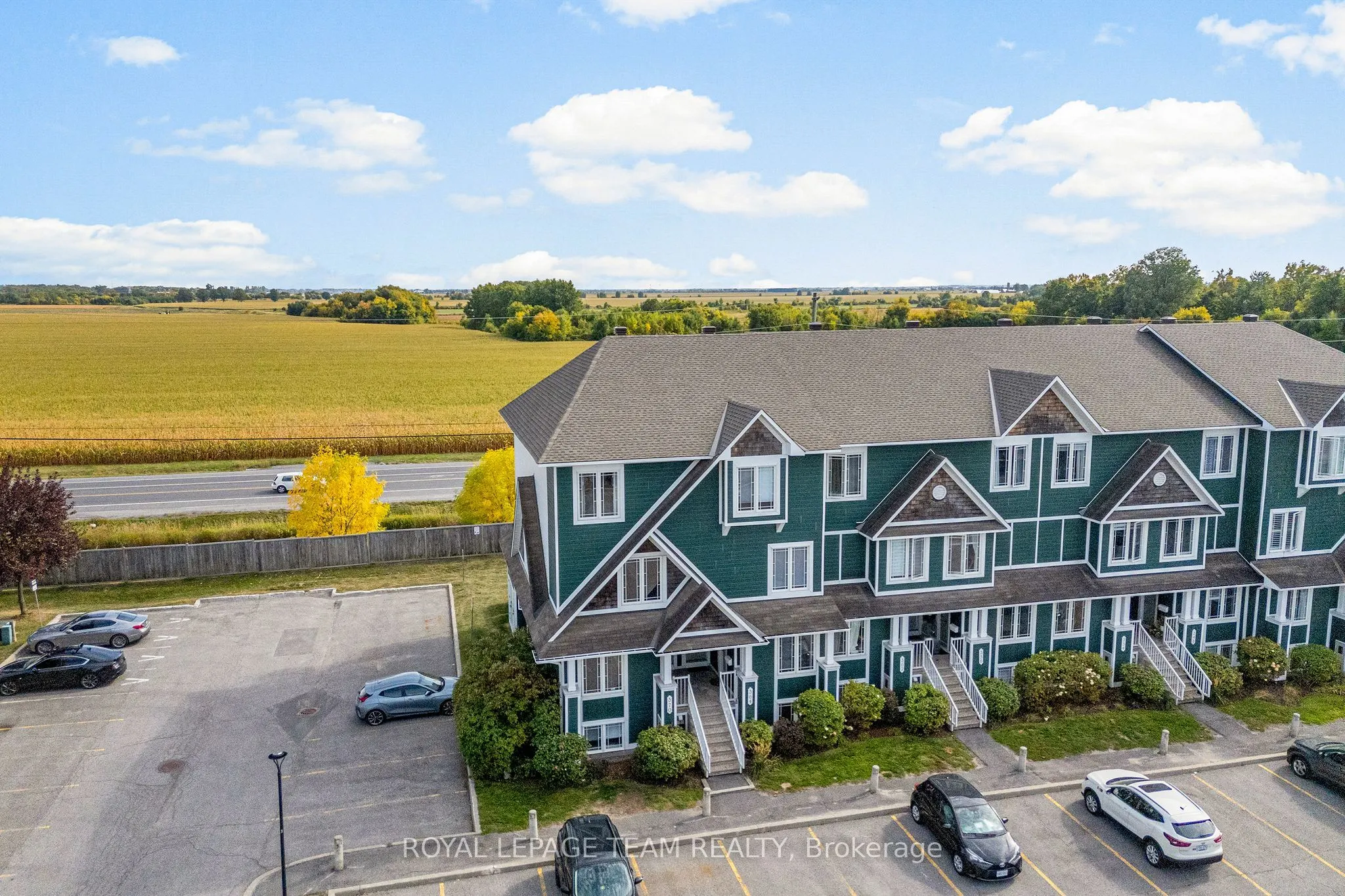 368 Crownridge Drive, #24