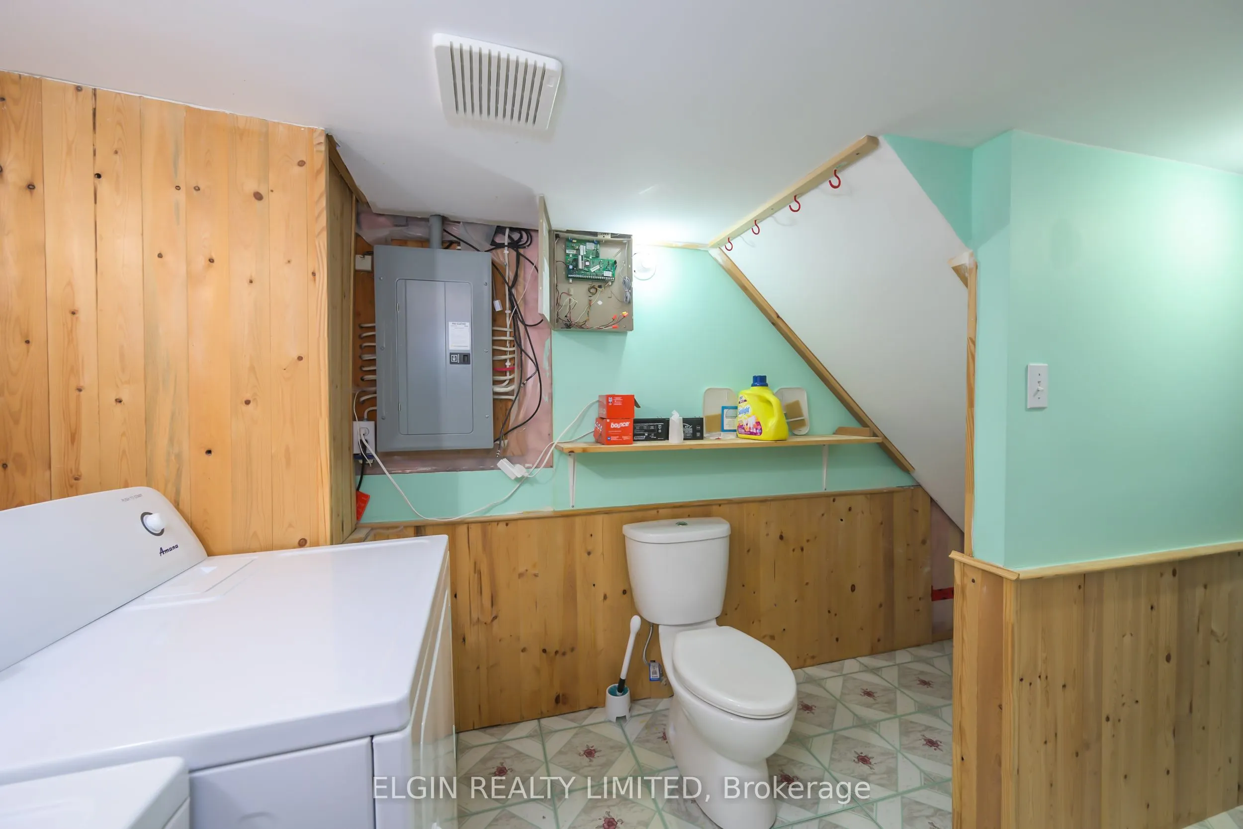 1 MAGNOLIA Court