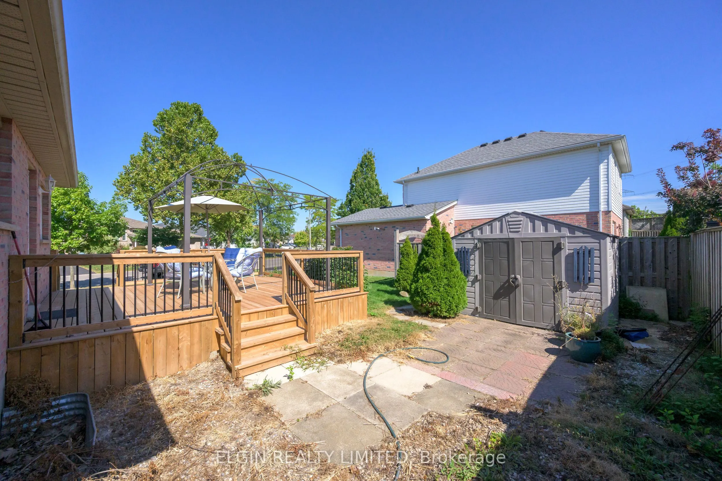 1 MAGNOLIA Court