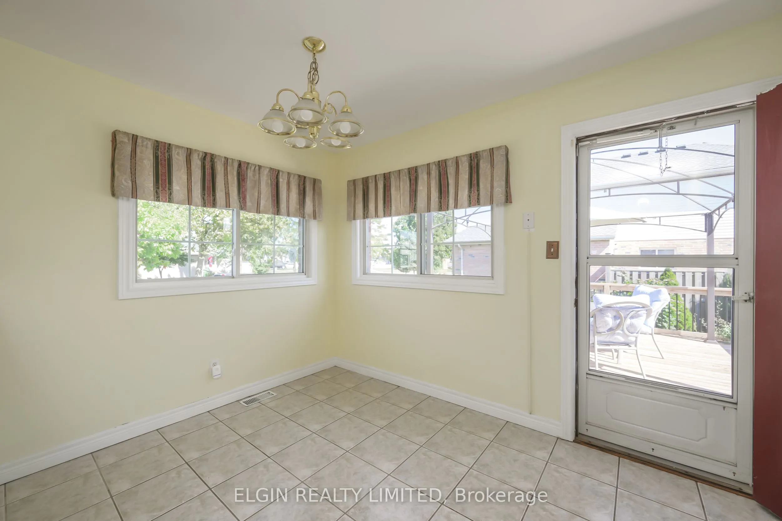 1 MAGNOLIA Court