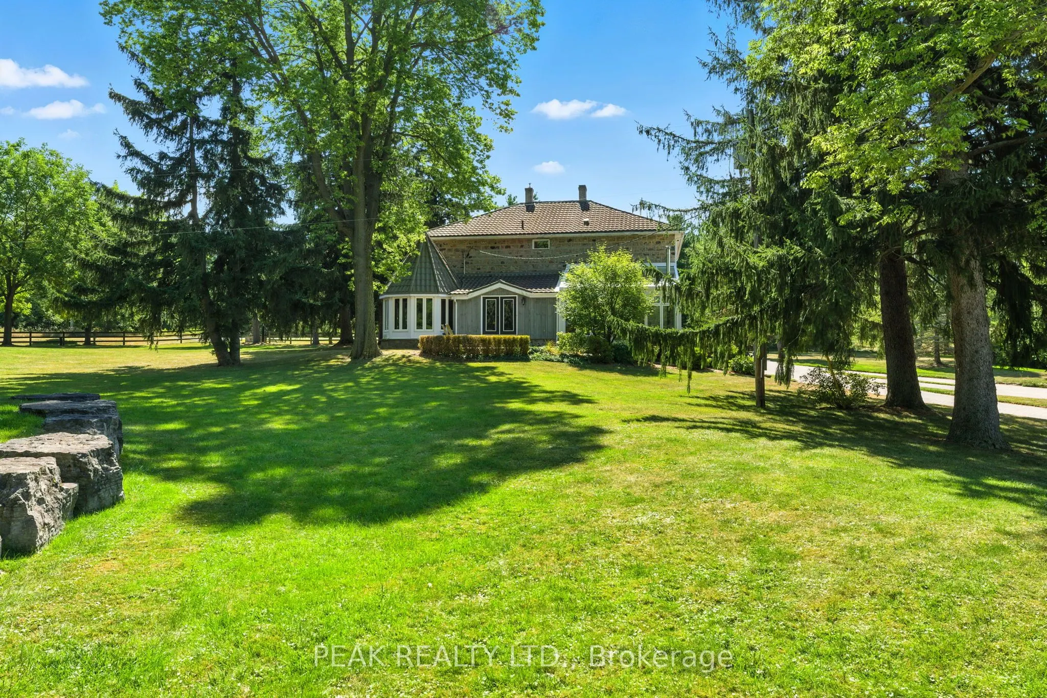 143 East River Road