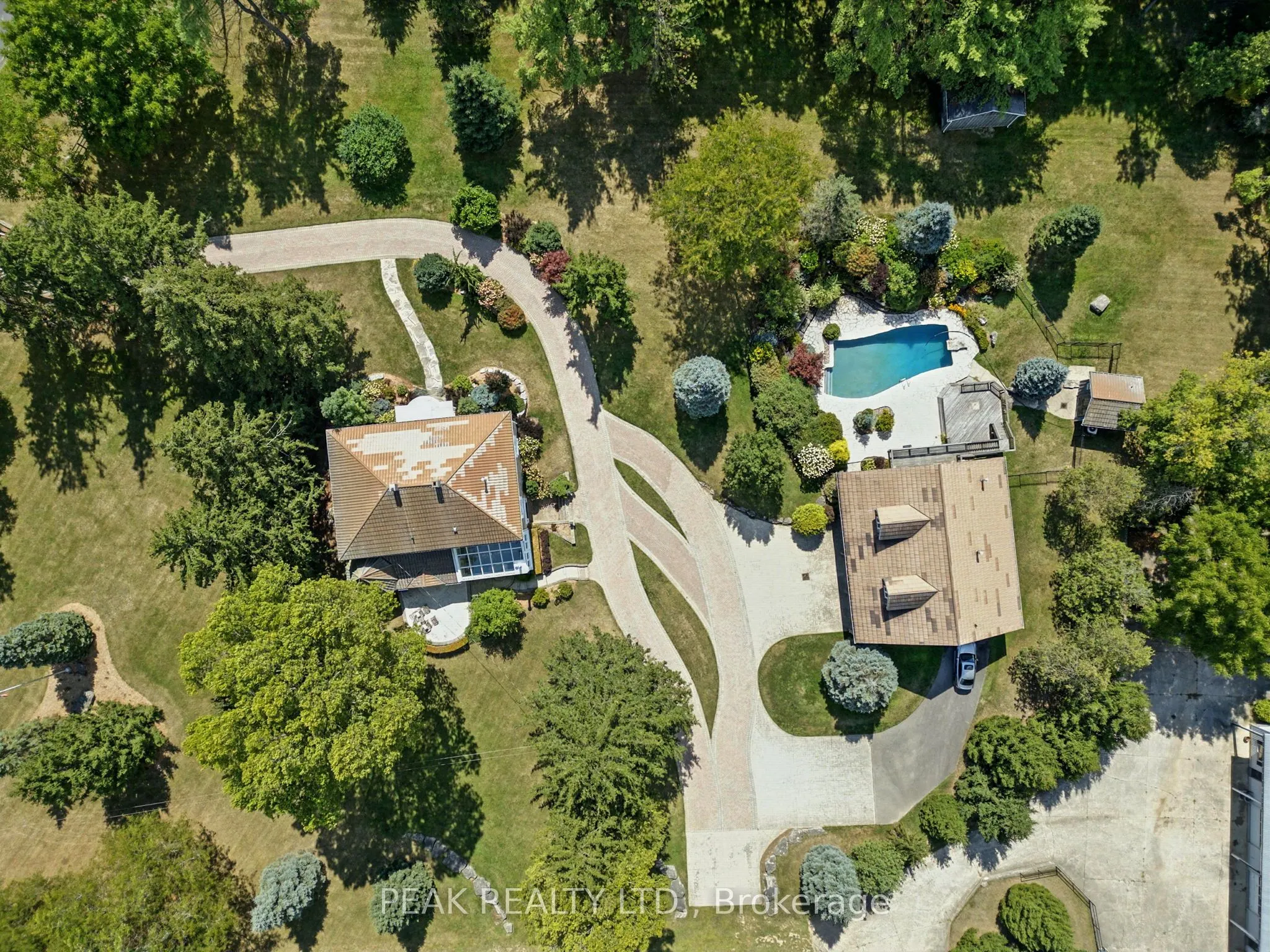 143 East River Road