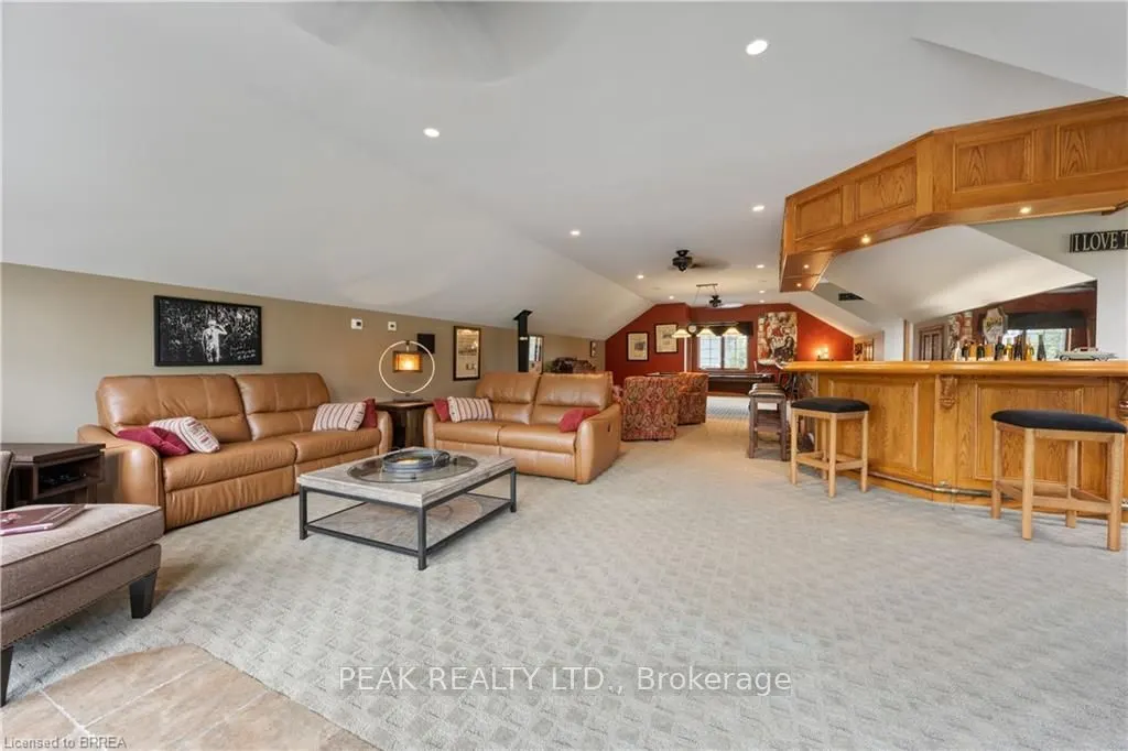 143 East River Road