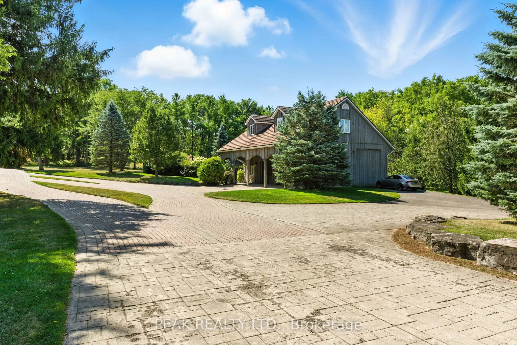 143 East River Road