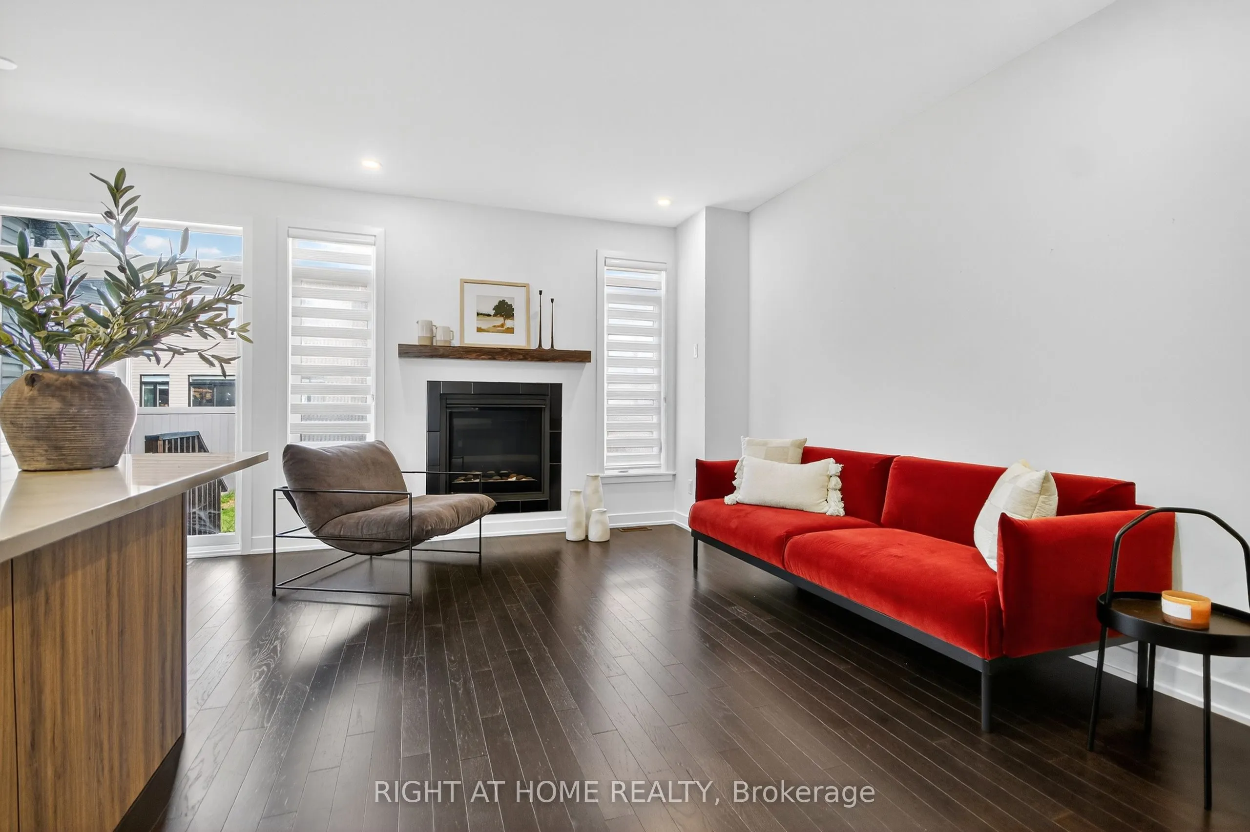 2329 Goldhawk Drive