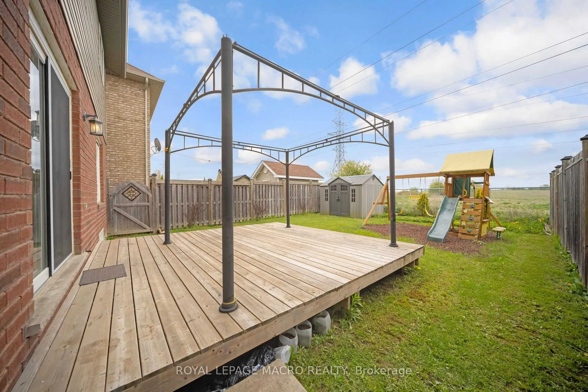 115 Pelech Crescent