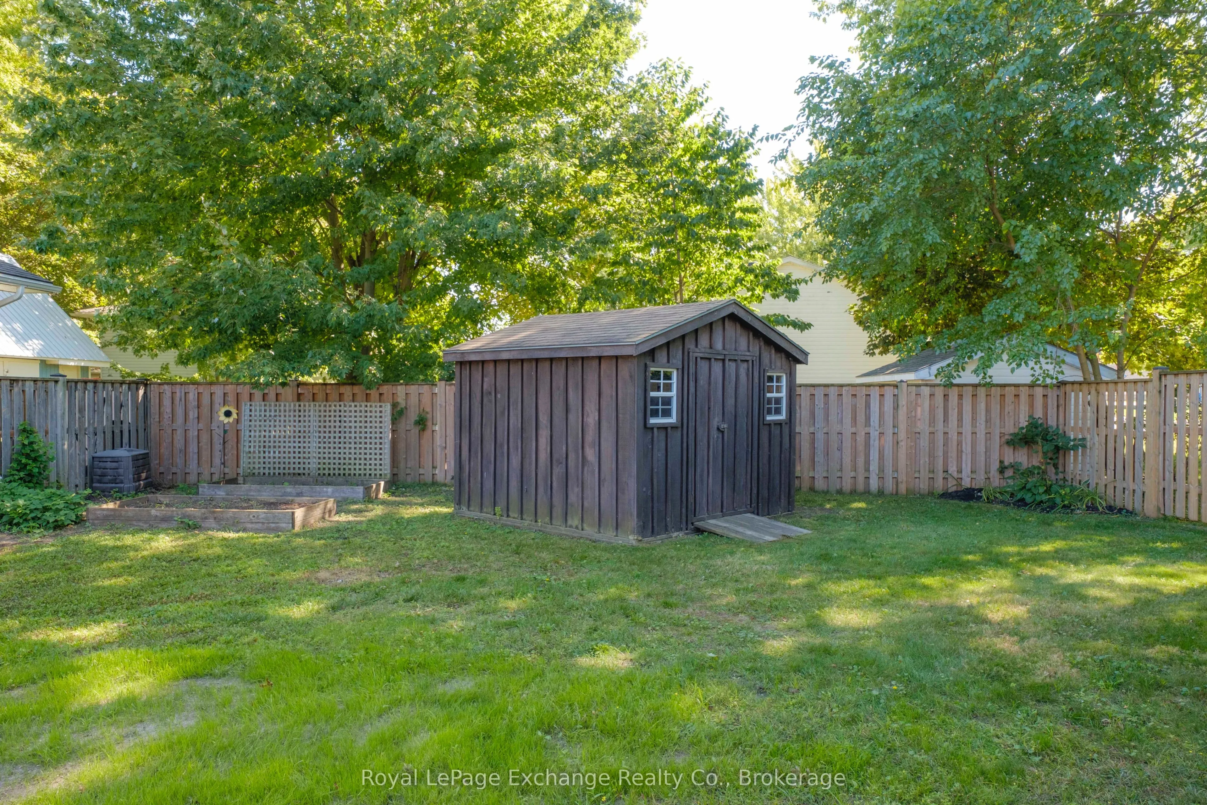 577 James Street
