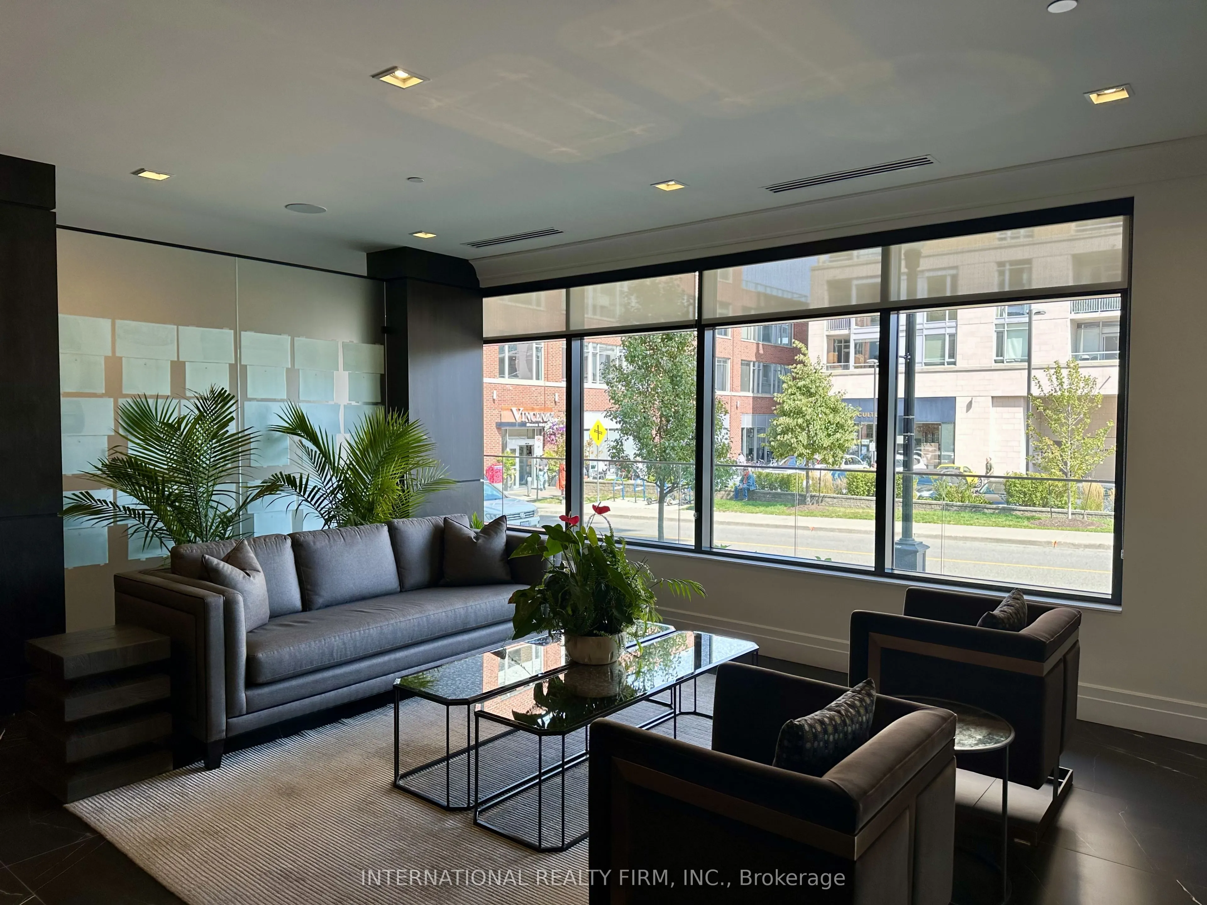 155 Caroline Street S, #08