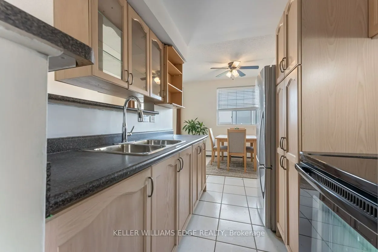 851 Queenston Road, #802