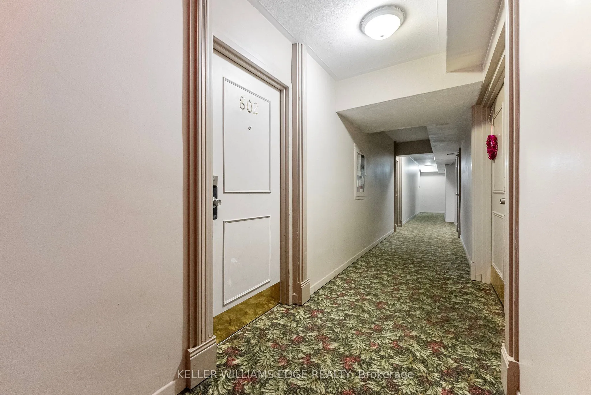 851 Queenston Road, #802