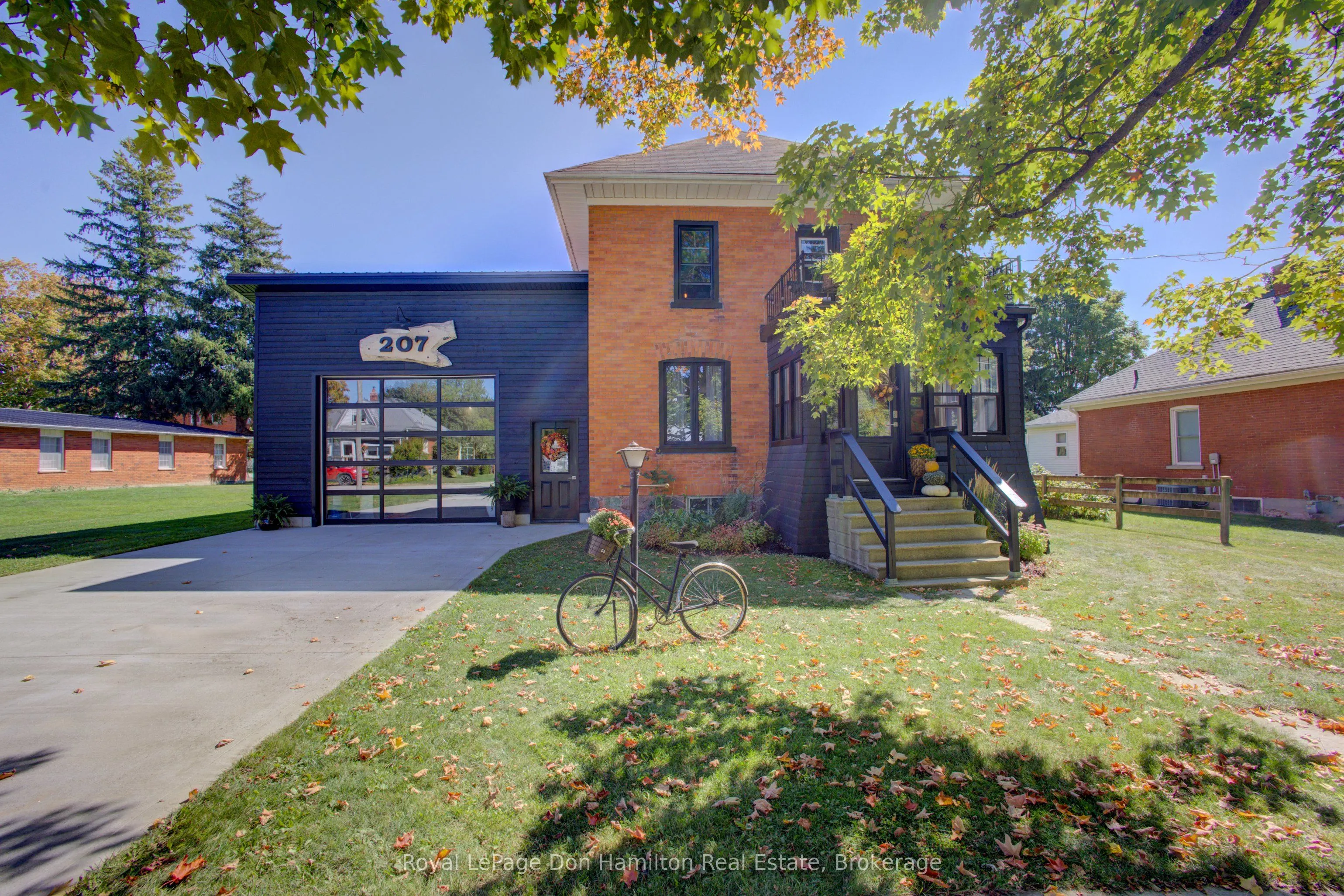207 King Street