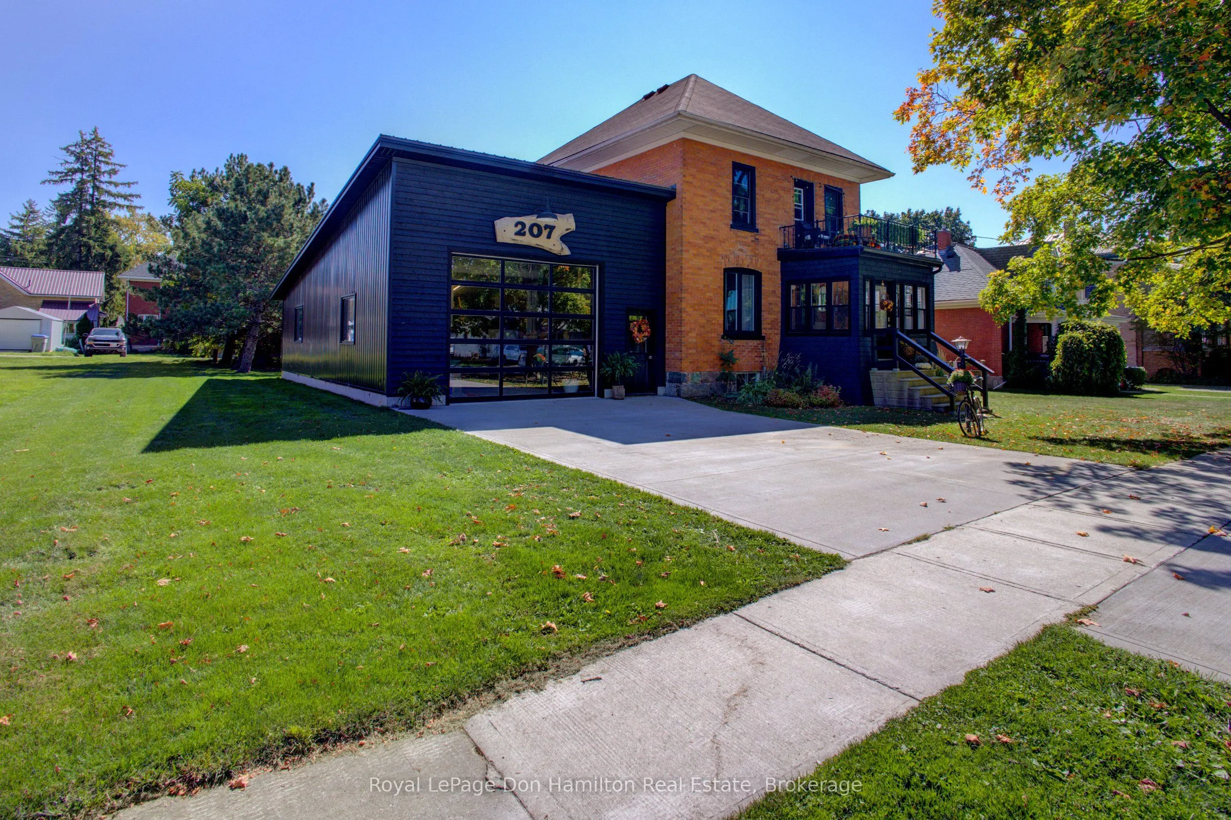 207 King Street