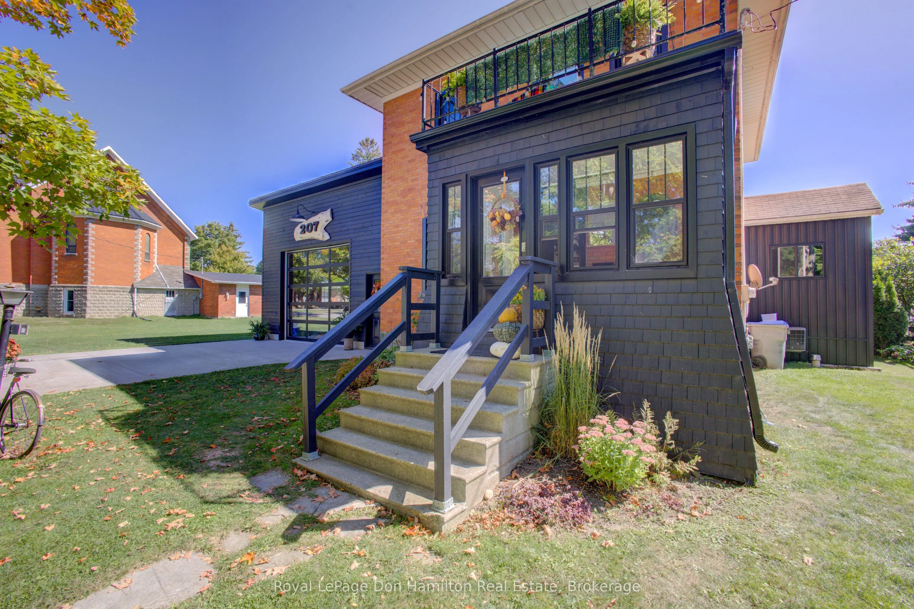 207 King Street